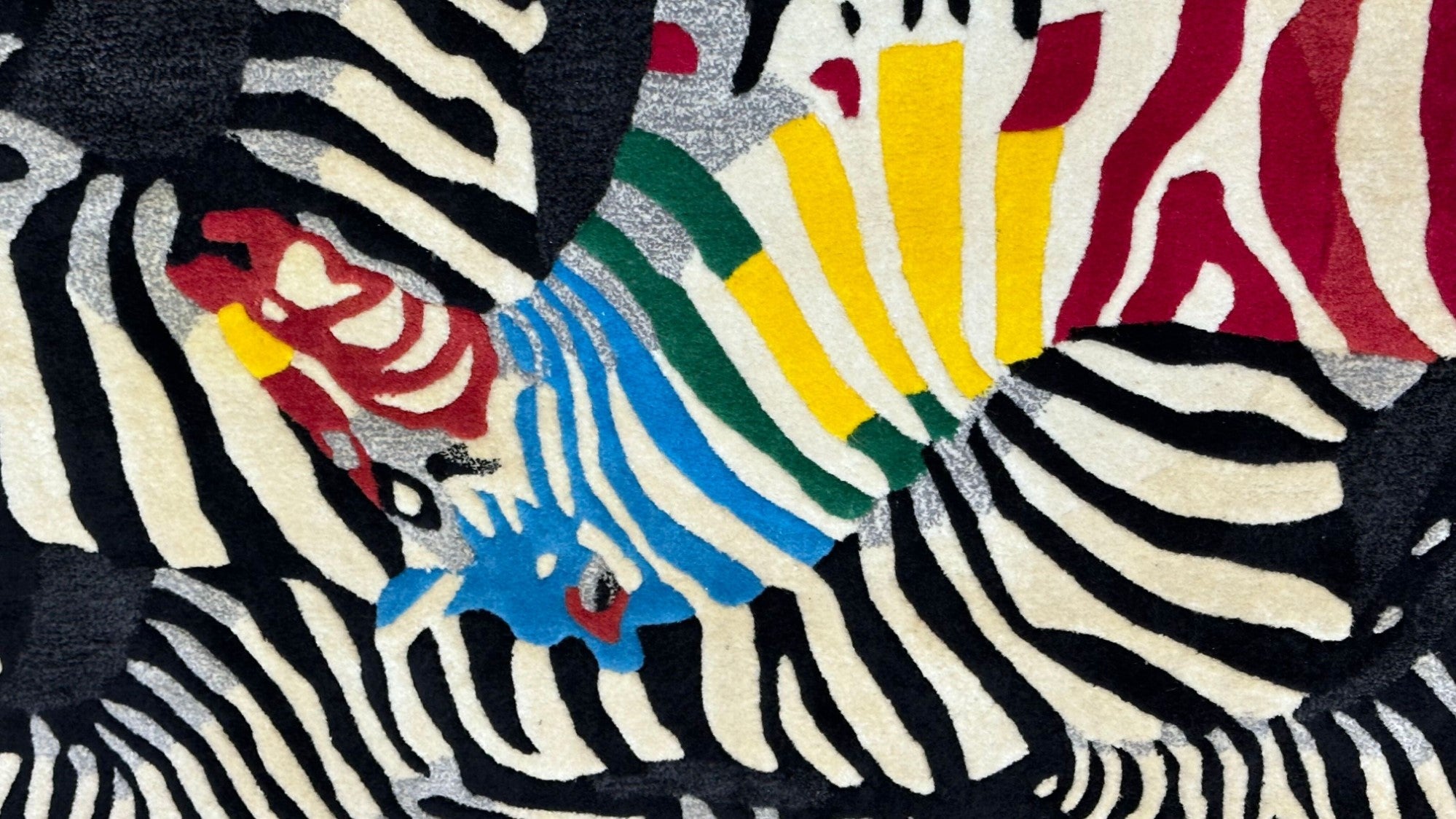 Fine Mid Century Artistic Rug Signed by Artist Yssima Nini Ferrucci 5' 7" x 7' 10''