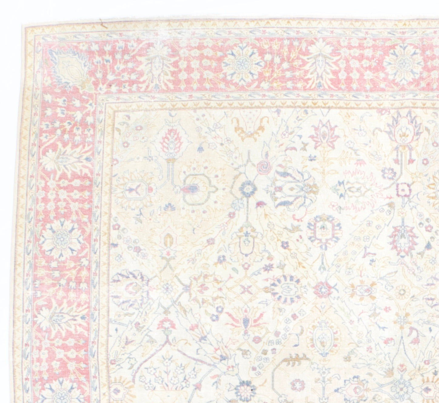 Fine Antique Turkish Sivas Rug 7'10" x 10' 11"