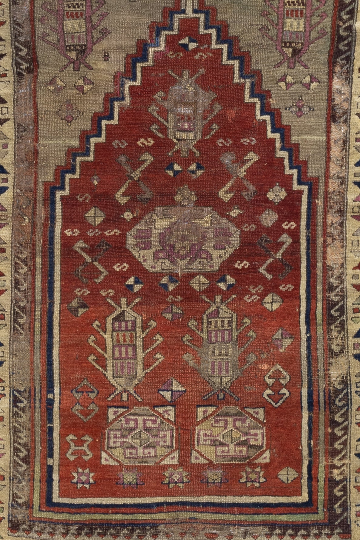 Fine Antique Turkish Konia Rug 3'0" x 4' 8"