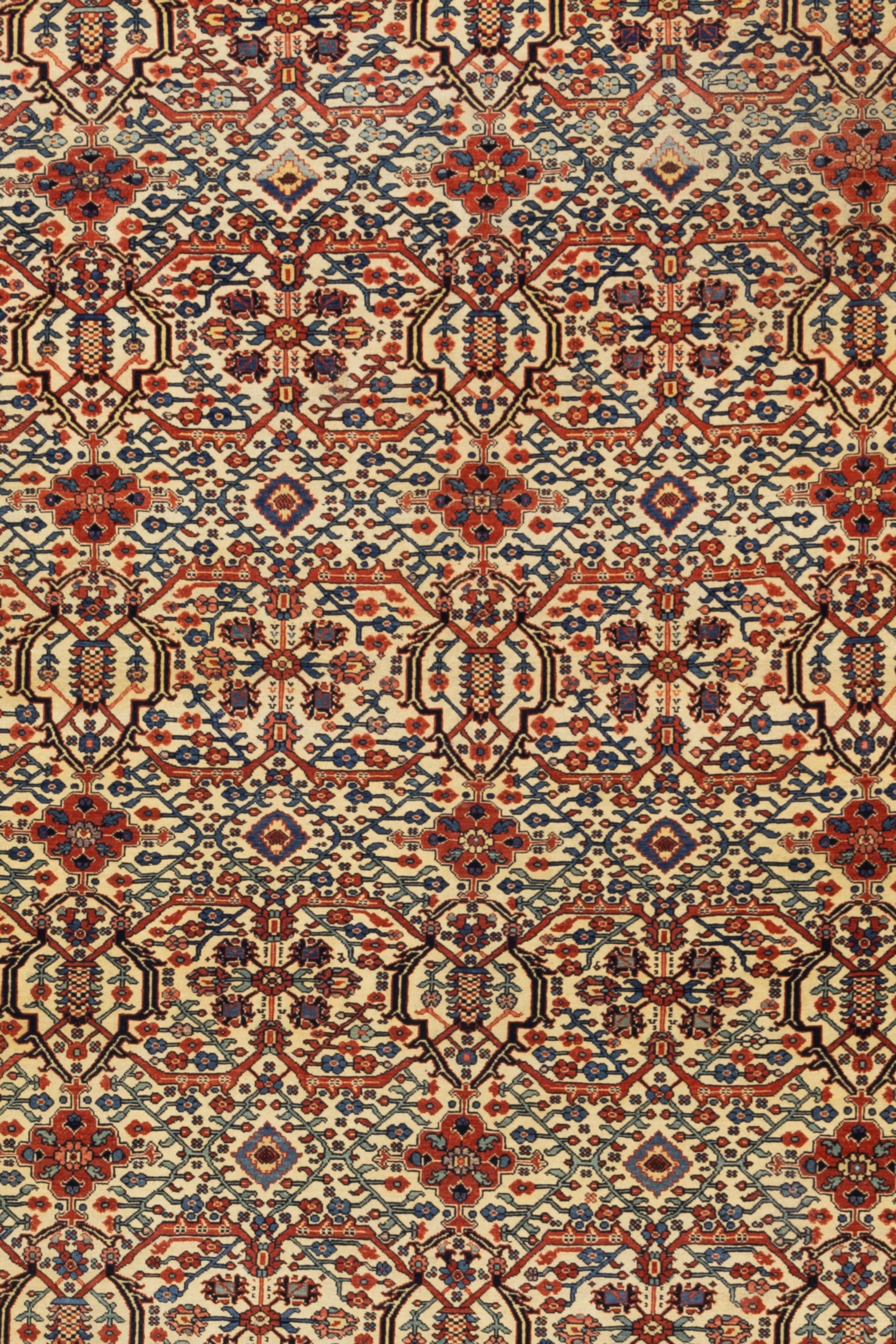 Fine Antique Farahan Sarouk Rug 4'6" x 6' 6"
