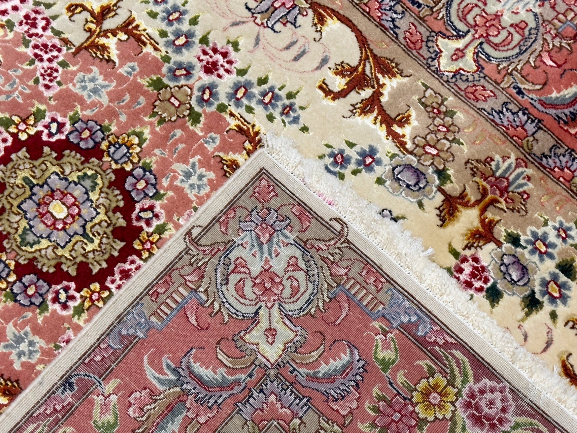 Extremely Fine Vintage Tabriz Wool and Silk Rug 3'4" x 5' 2''