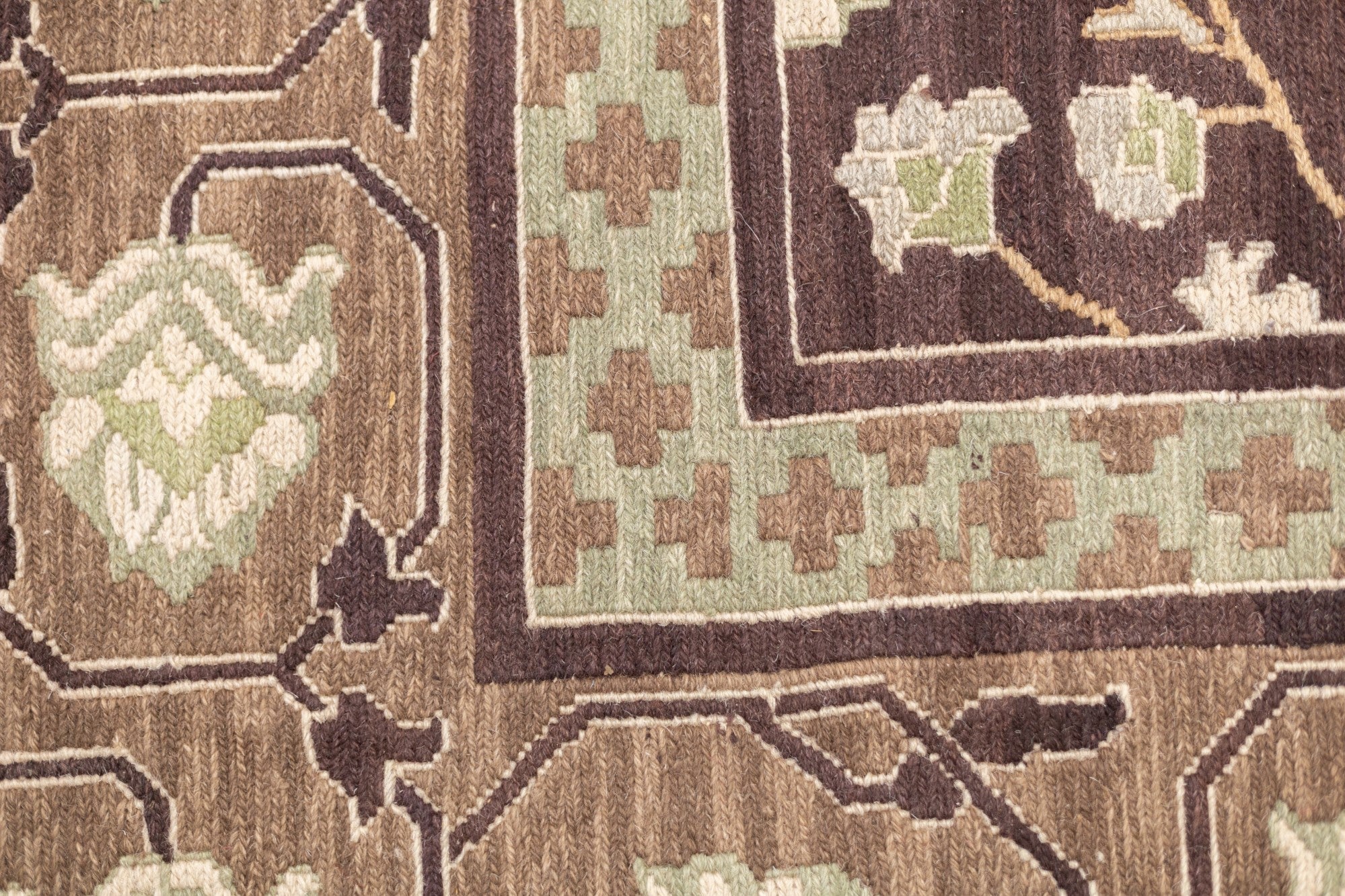 Sumak Rug 9'0" x 12'0"