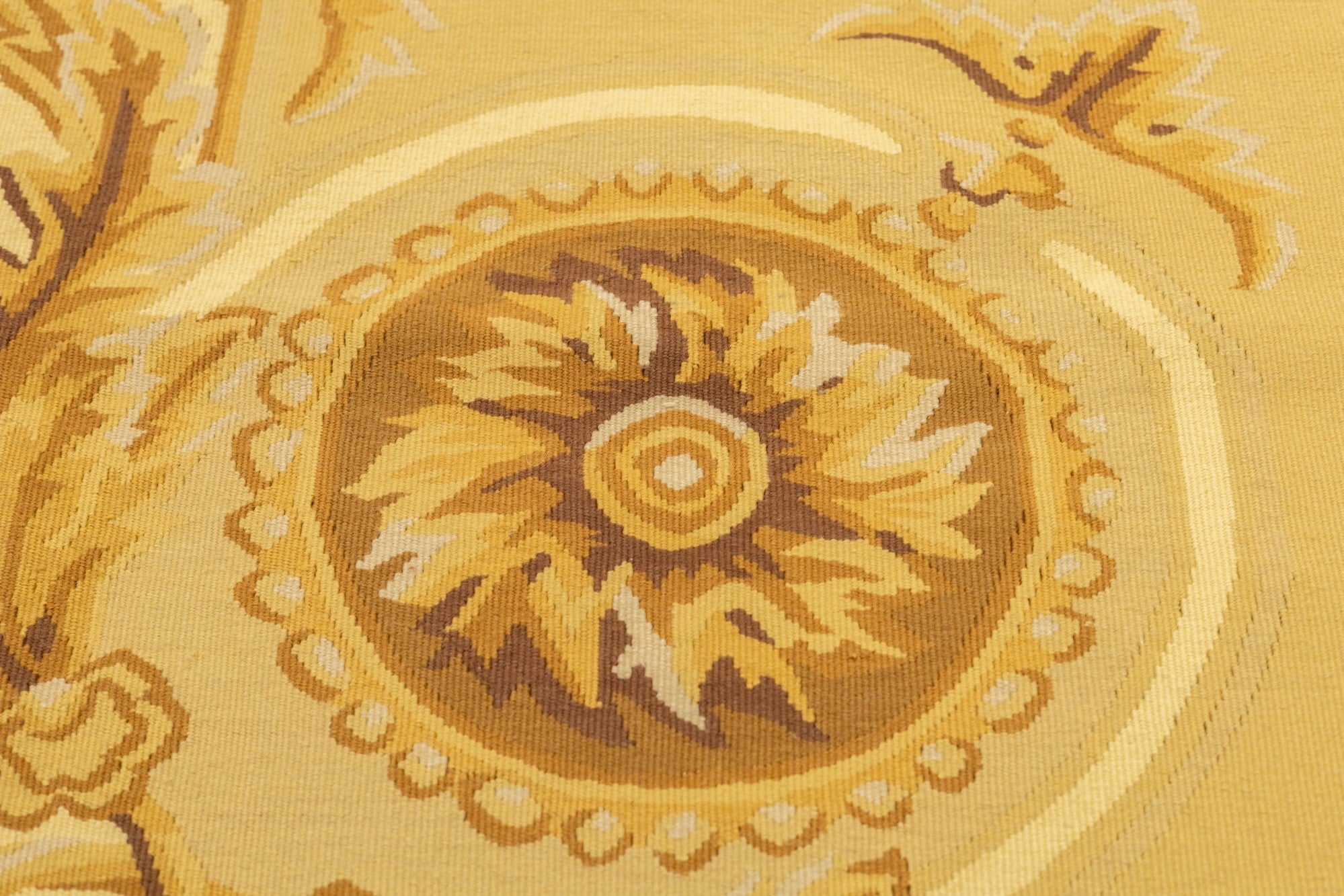 Aubusson Rug 6'0" x 9'0"
