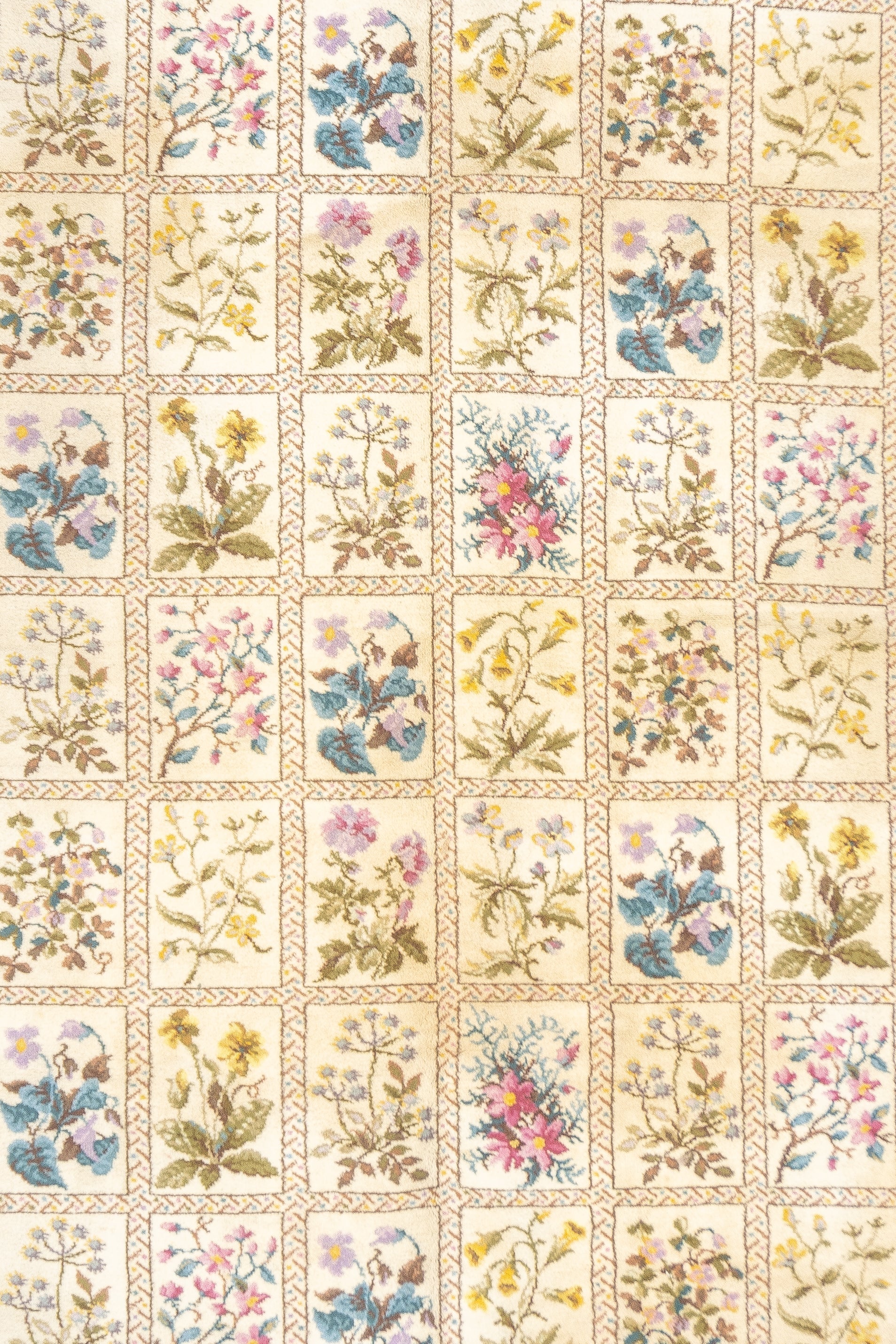 Vintage European Wool Rug 5'0" x 9'0"