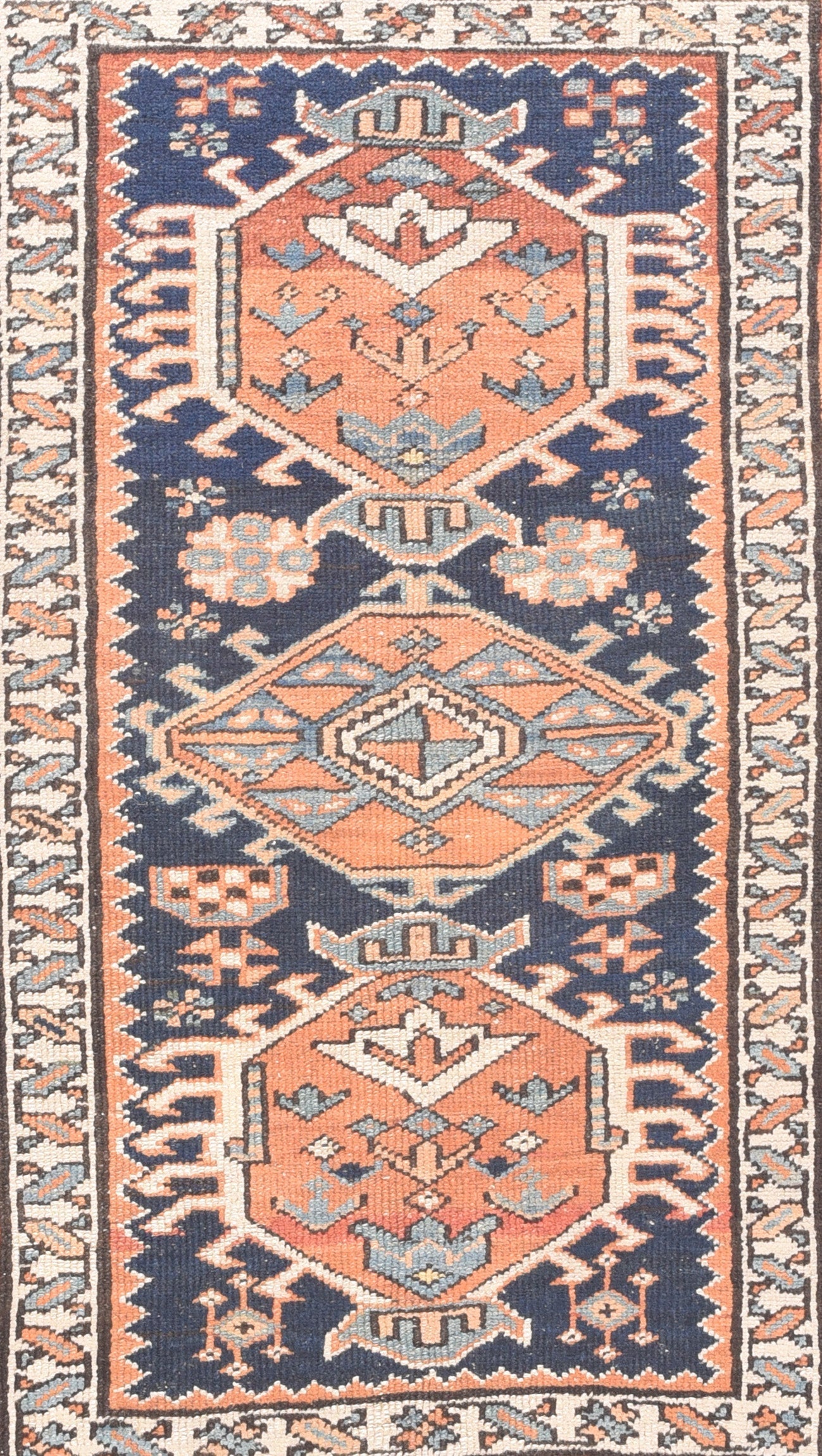 Heriz Rug 3'4'' x 4'3''