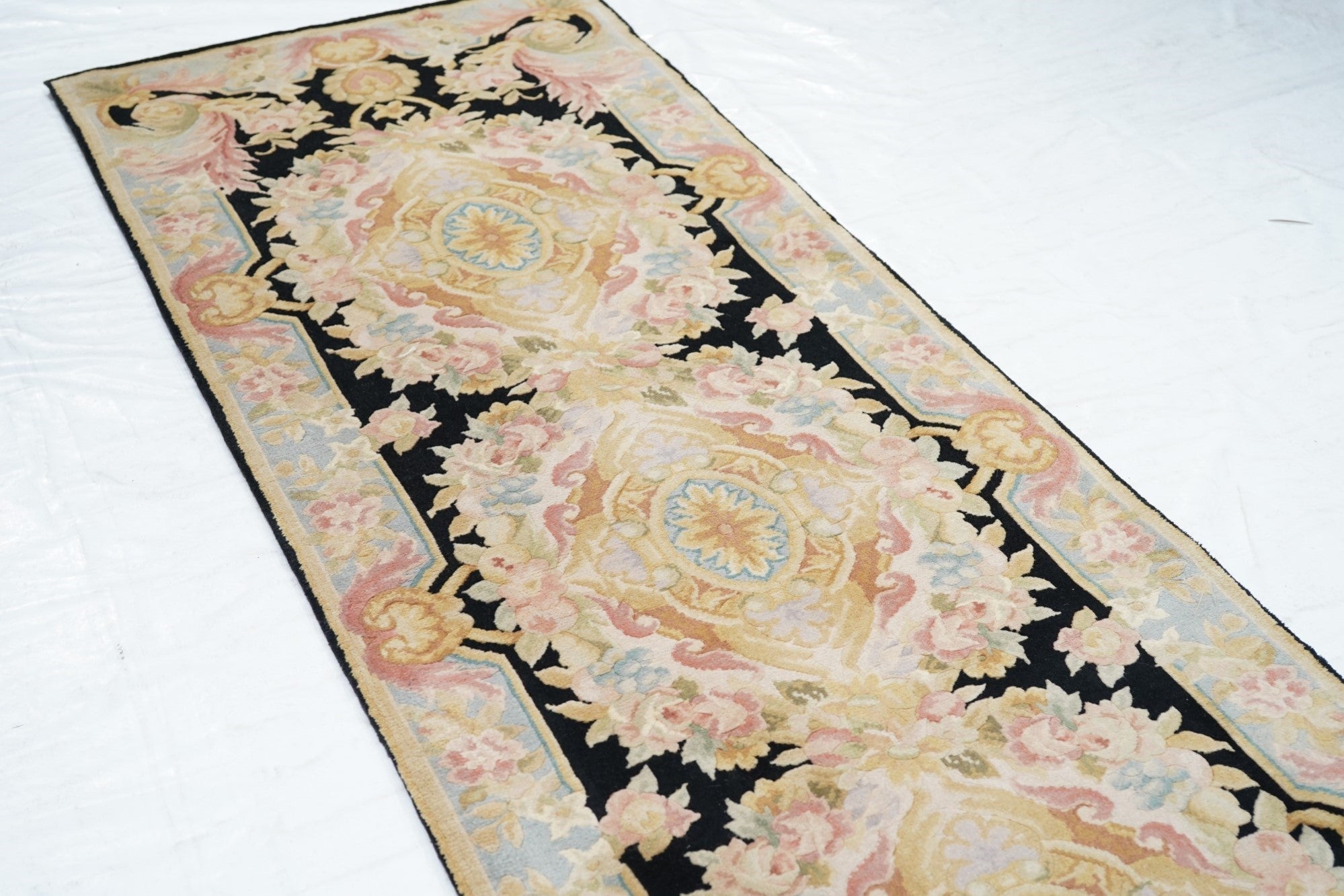 Savonnerie Runner 2'6'' x 8'0"