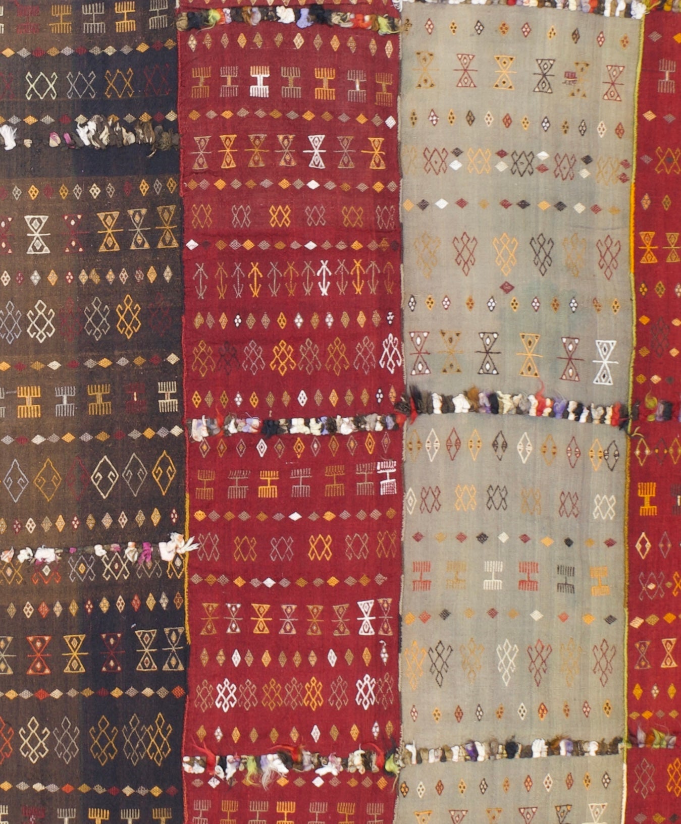 Fine Antique Uzbek Kilim Rug 5'9" x 10' 0''