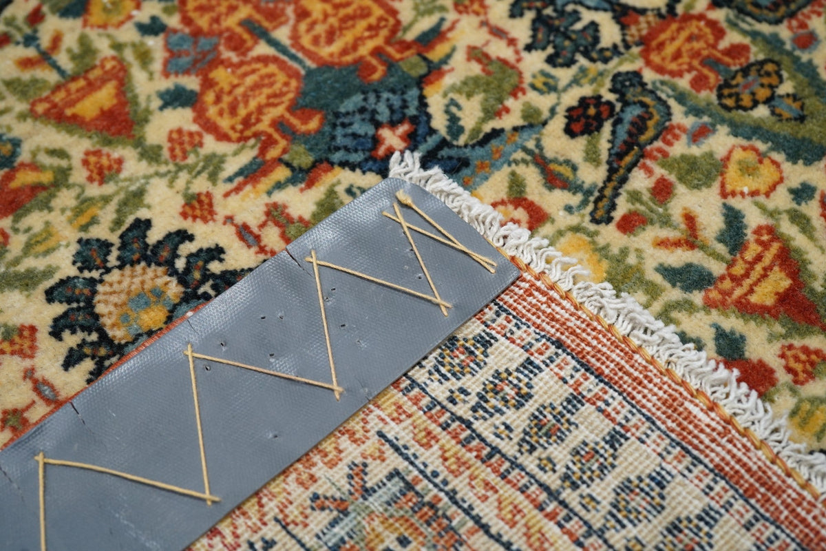 Extreamly Fine Antique  Tehran Rug 4'9'' x 6'8''