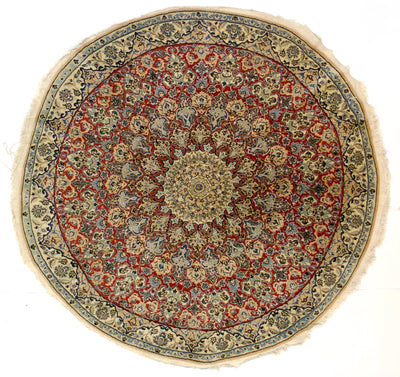 Nain Rug 4'5