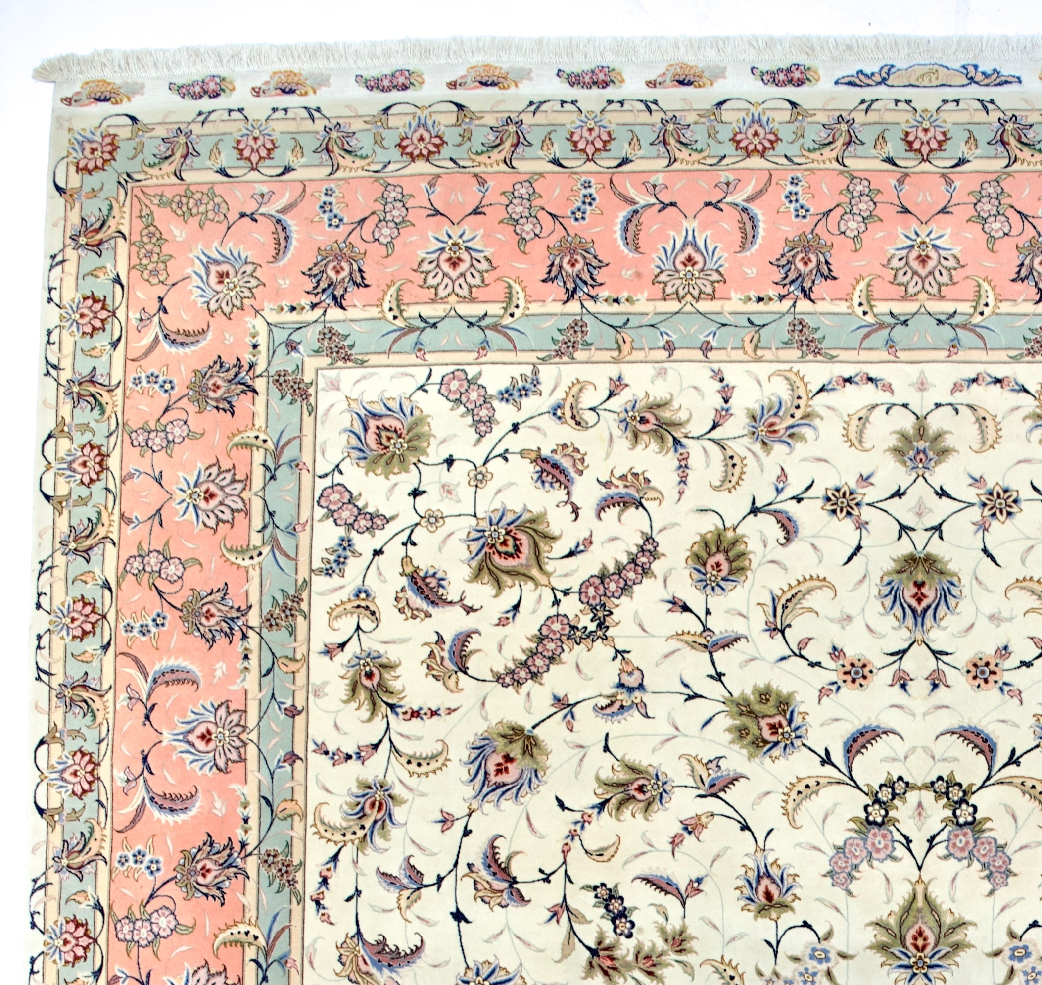 Extremely Fine  Tabriz Wool and Silk 60 Raj Rug 9' 9'' x 13' 6''
