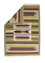 Vintage Swedish Kilim Rug 4' 0" x 5' 6''