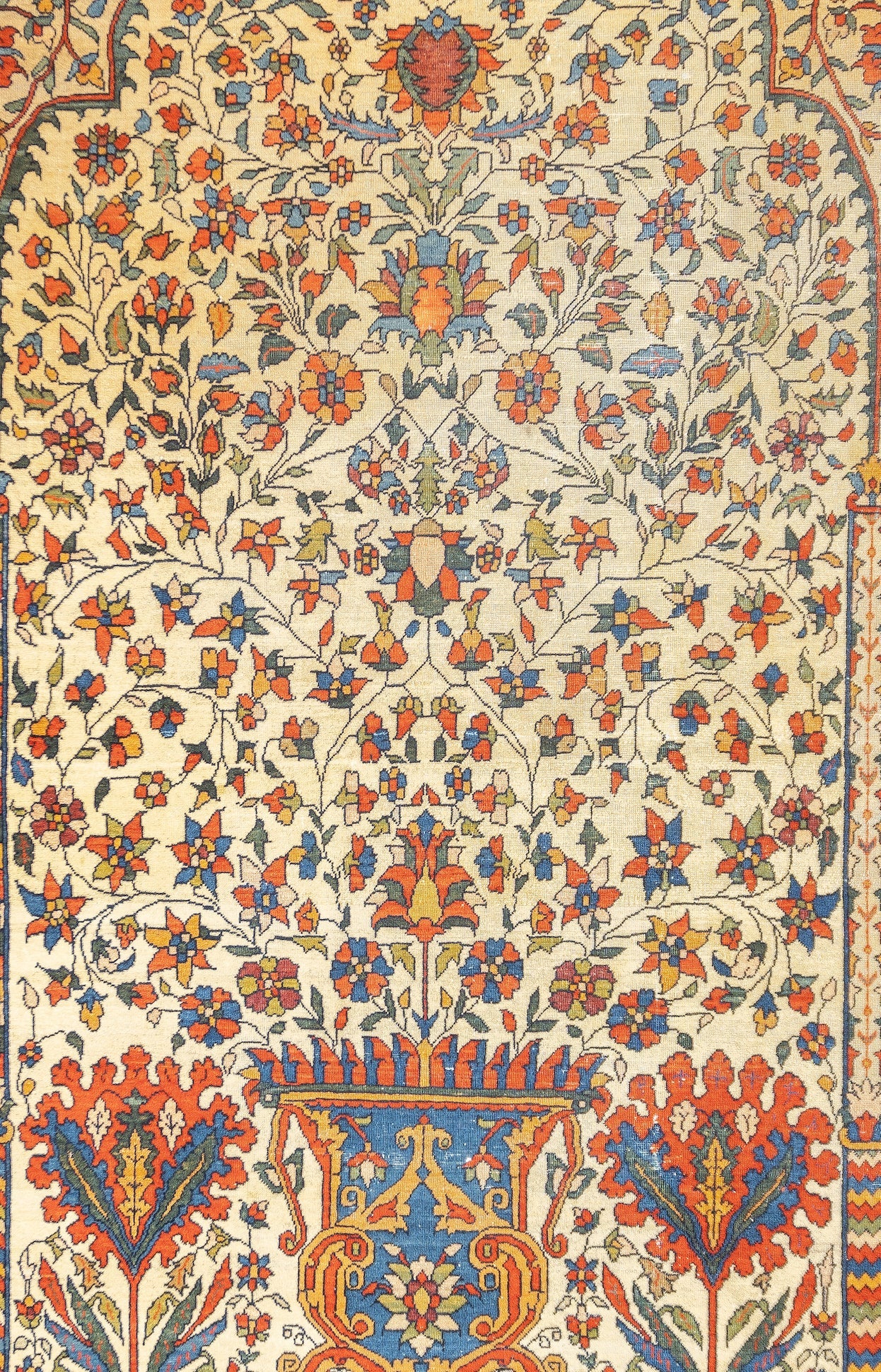 Antique  Farahan Sarouk 4'4" x 7'3"