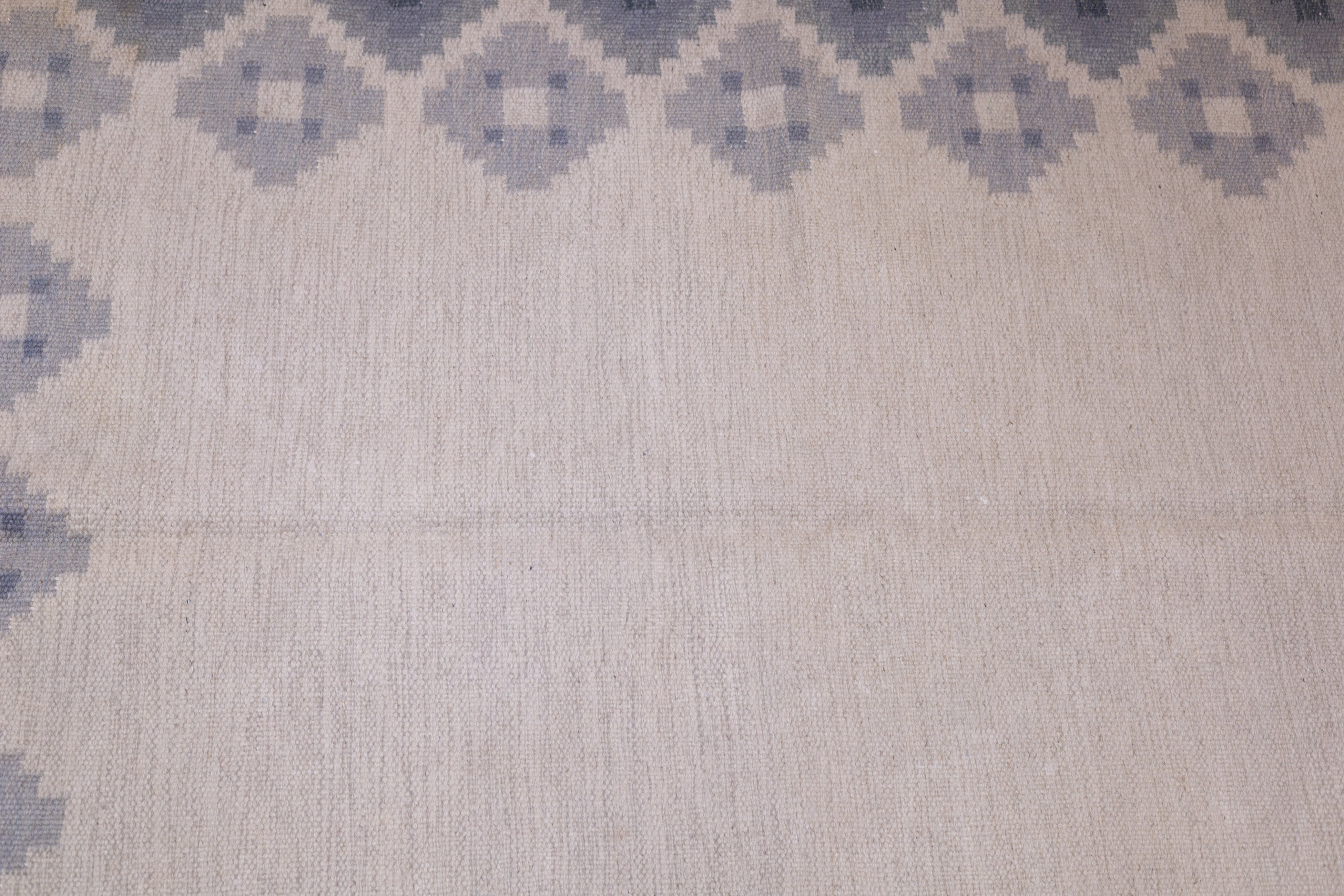 Fine Vintage Swedish Kilim Rug 4'1'' x 5'8''
