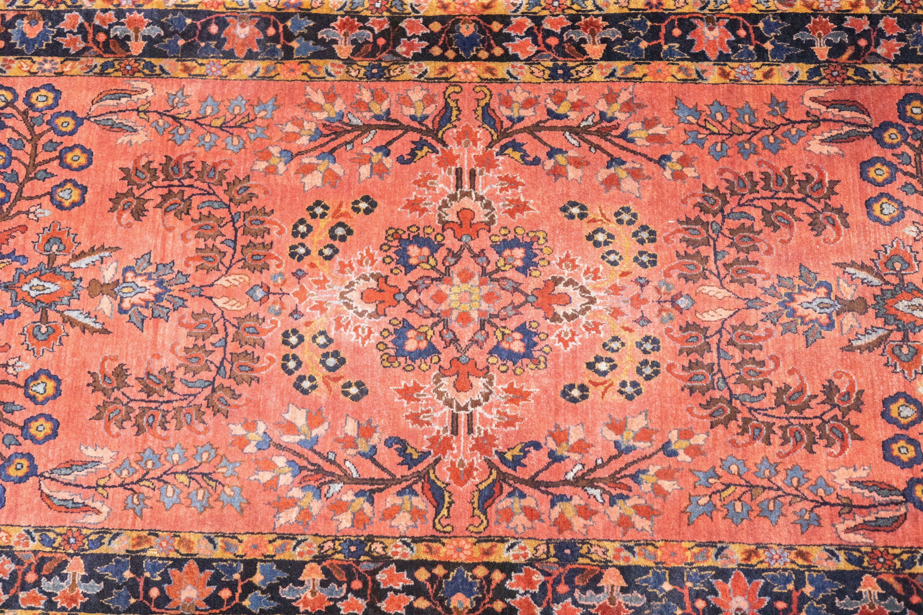 Fine Antique Mohajeran Sarouk Rug 2'6'' x 4'10''