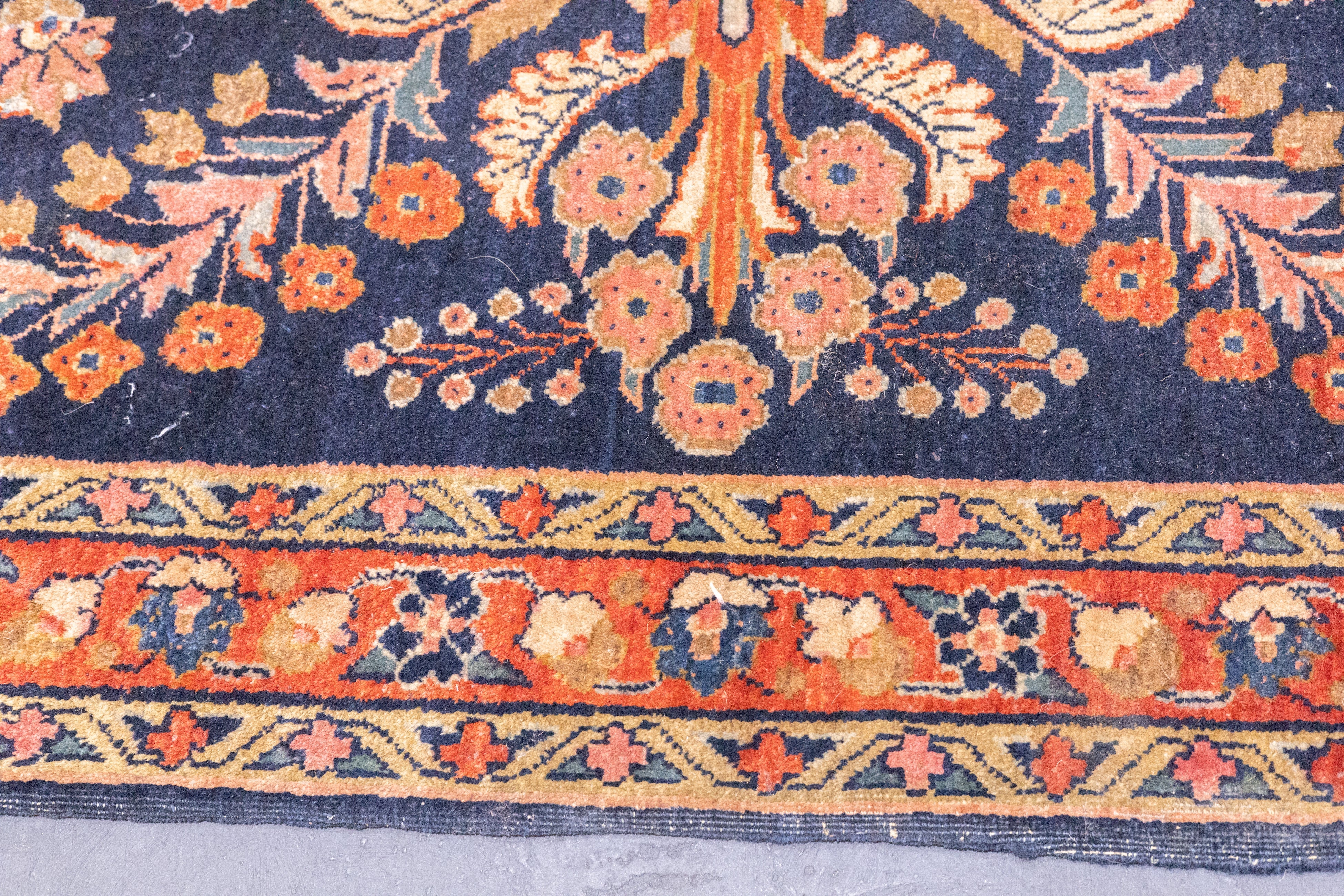 Fine Antique Mohajeran Sarouk Rug 2'7'' x 5'4''