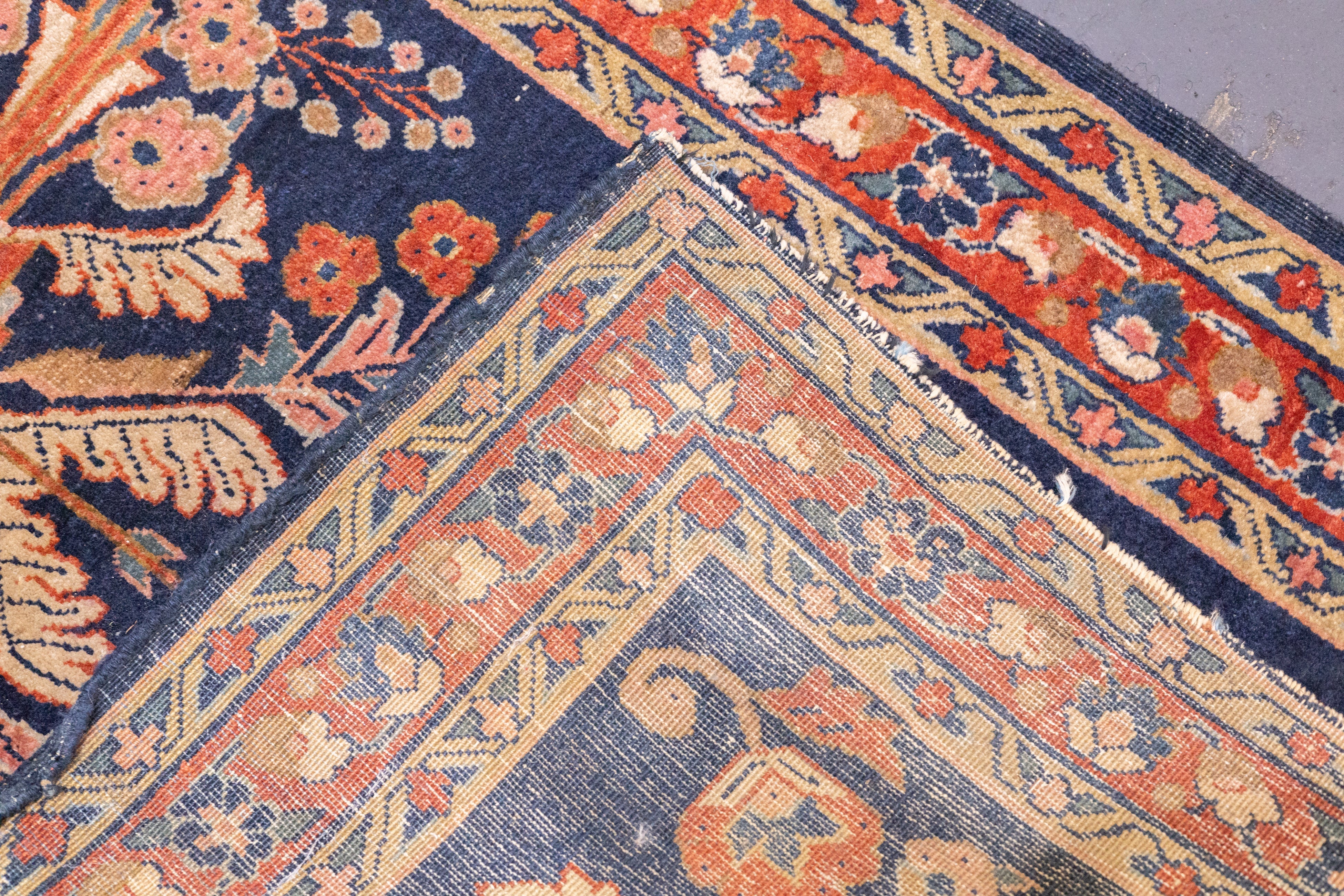 Fine Antique Mohajeran Sarouk Rug 2'7'' x 5'4''