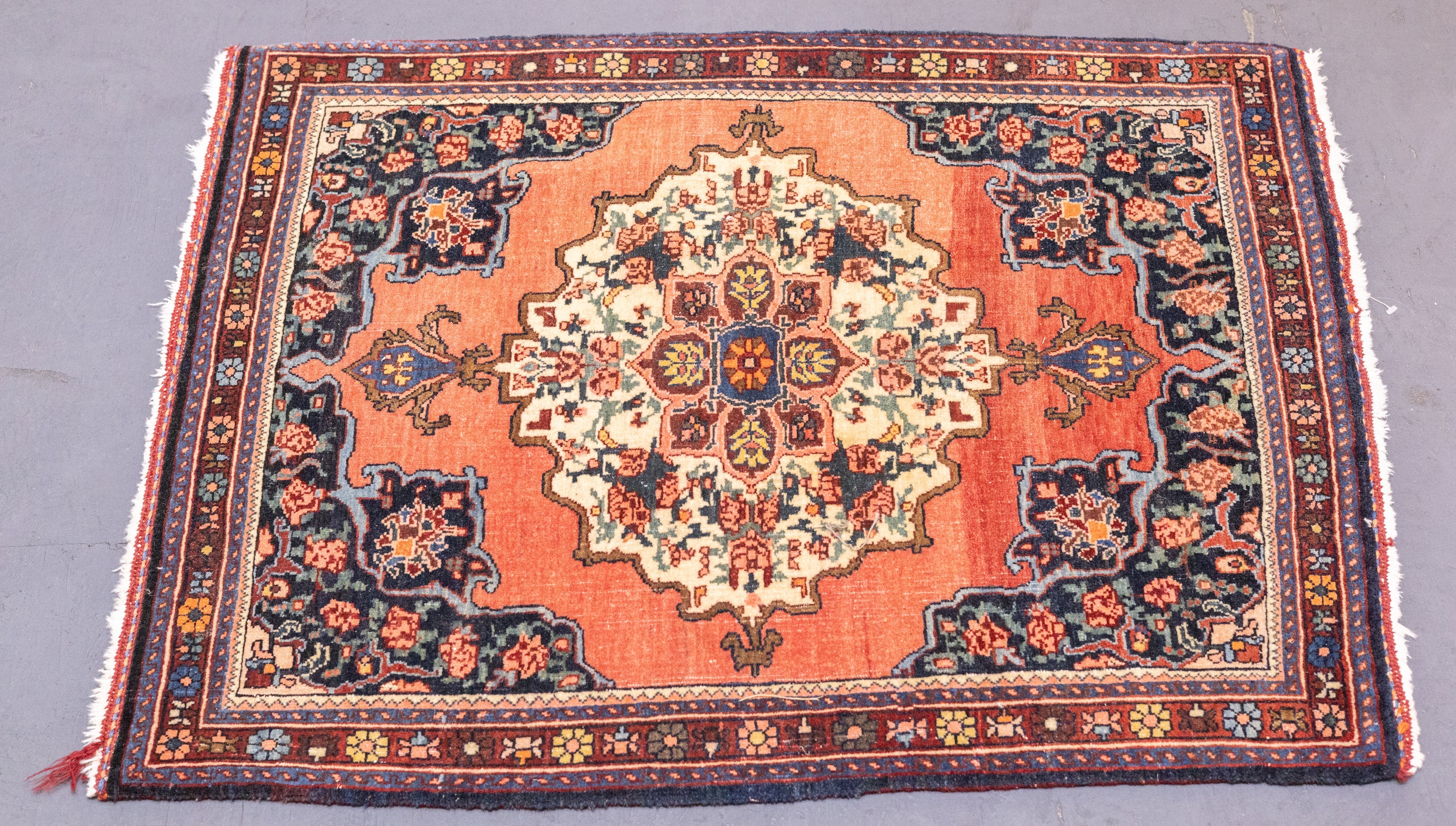 Fine Antique Farahan Sarouk Rug 2'3'' x 2'11''