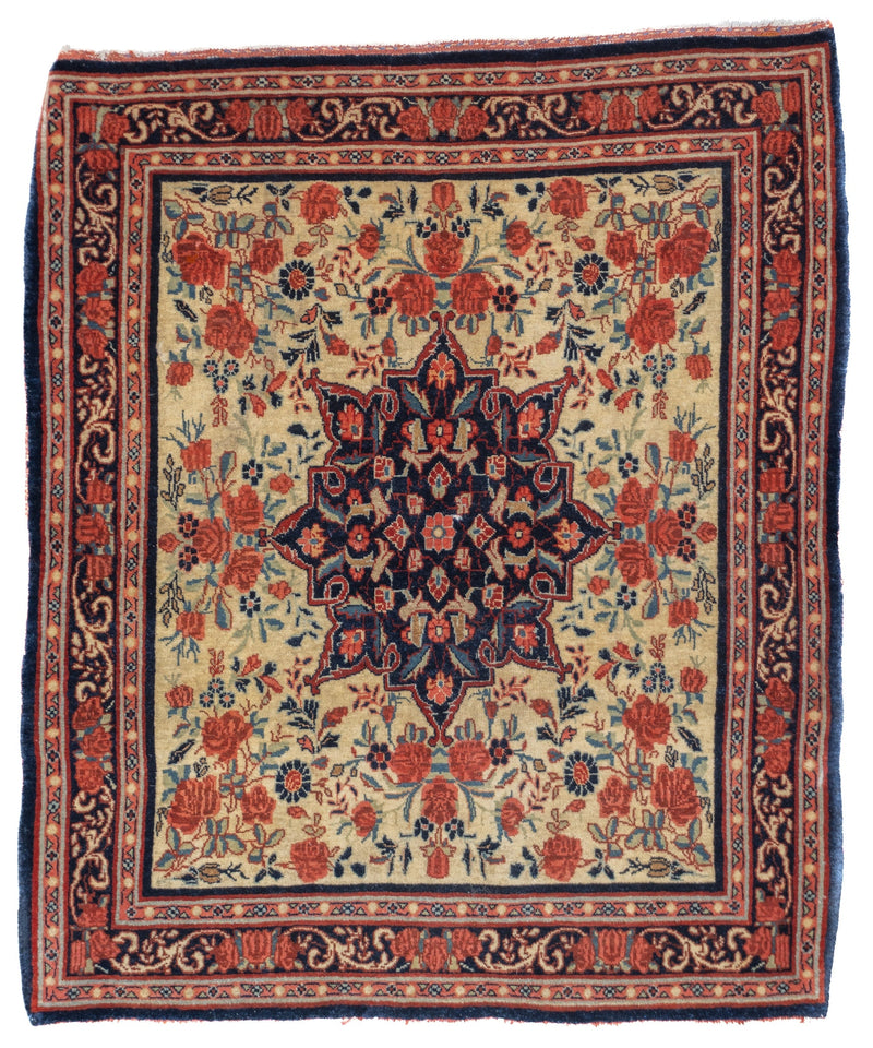 Fine Antique Bidjar Rug 2'4'' x 2'9''
