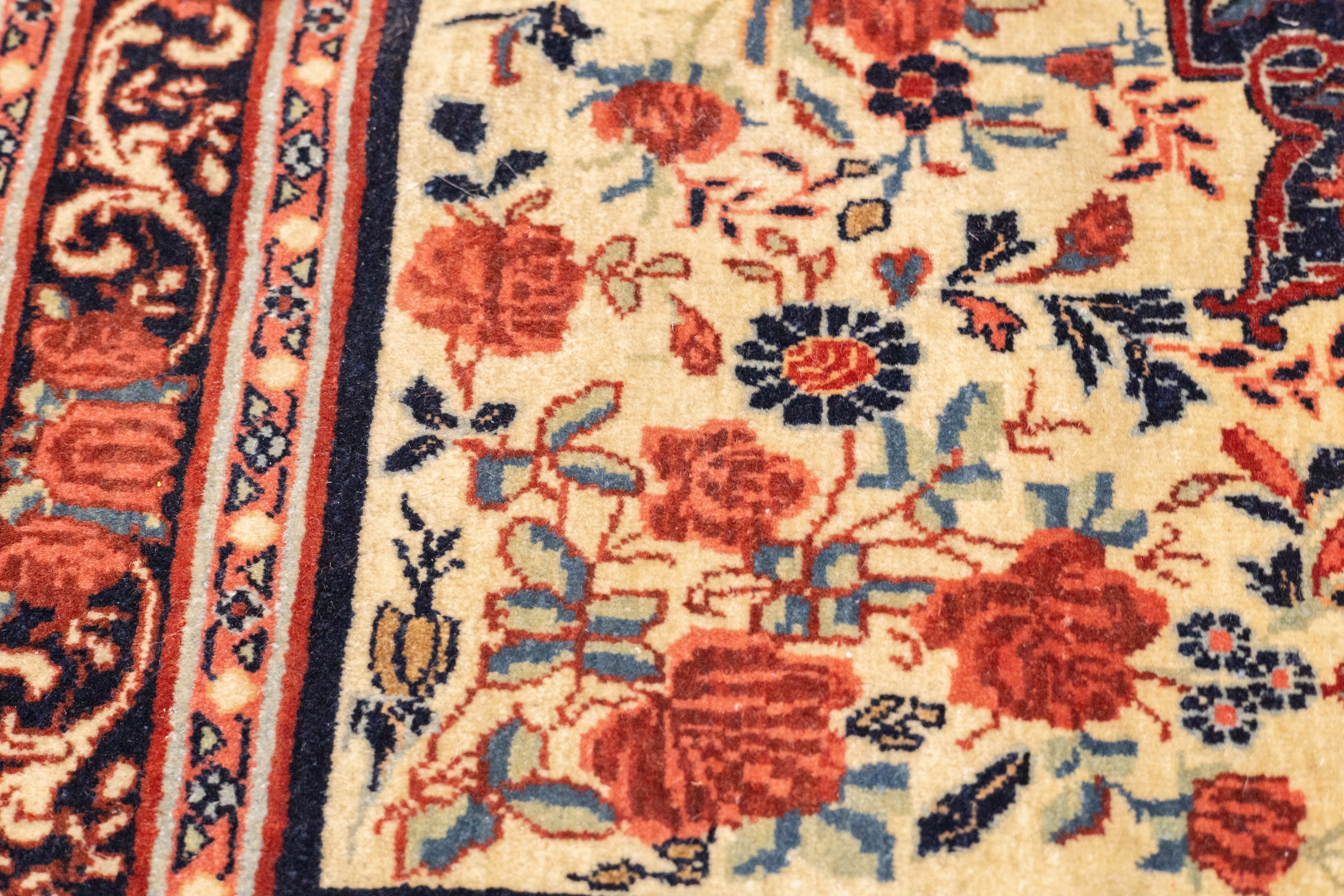 Fine Antique Bidjar Rug 2'4'' x 2'9''