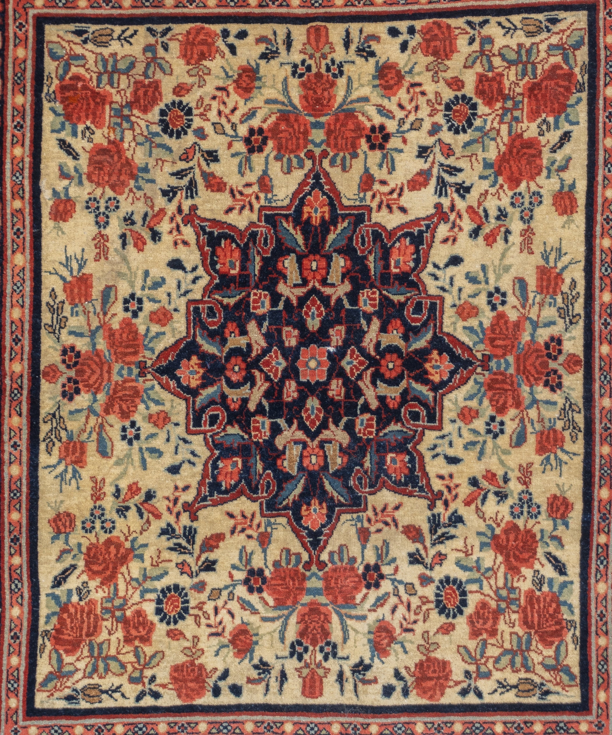 Fine Antique Bidjar Rug 2'4'' x 2'9''