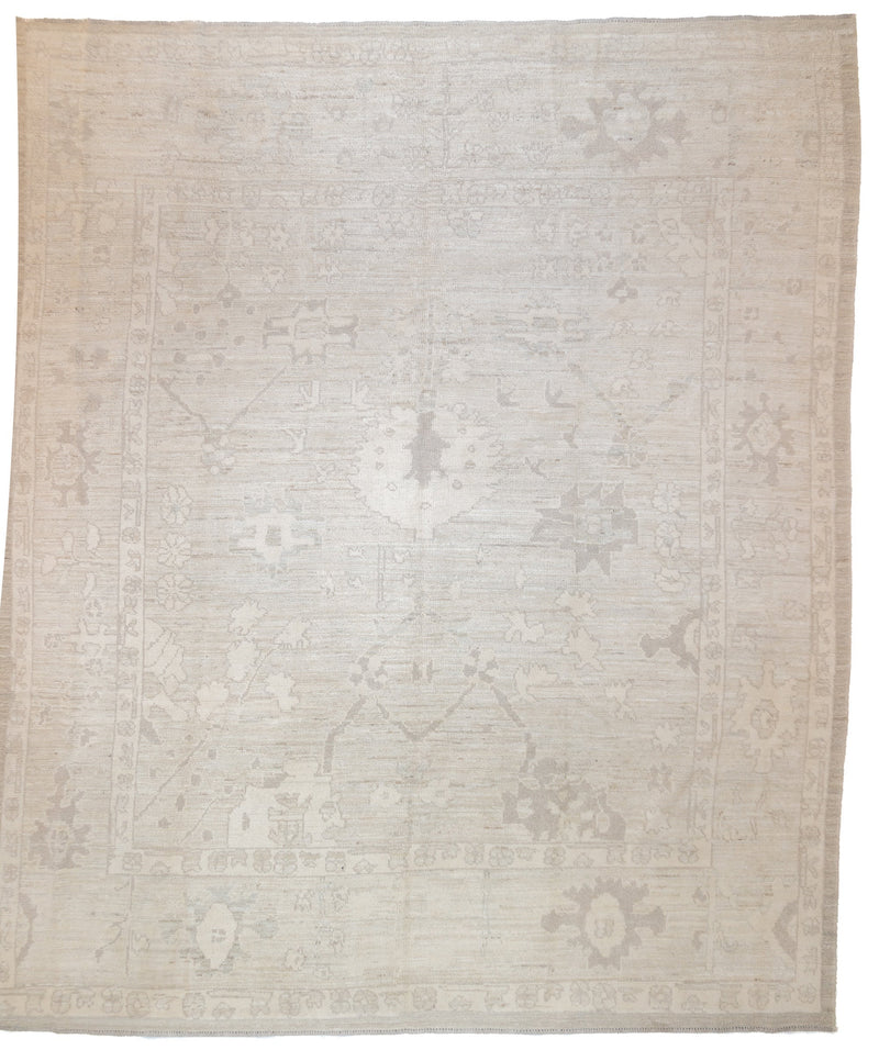 Fine Vintage Oushak Wool Rug 8'4'' x 10'