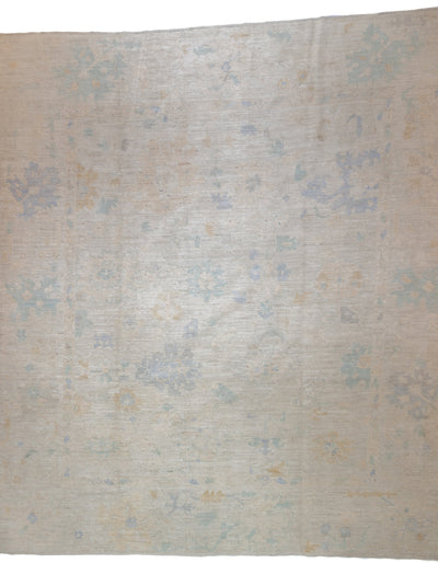 Fine Vintage Oushak Wool Rug 8'5'' x 9'9''