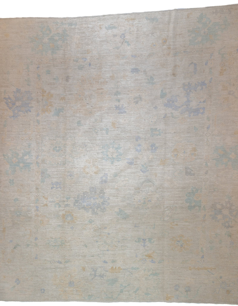 Fine Vintage Oushak Wool Rug 8'5'' x 9'9''
