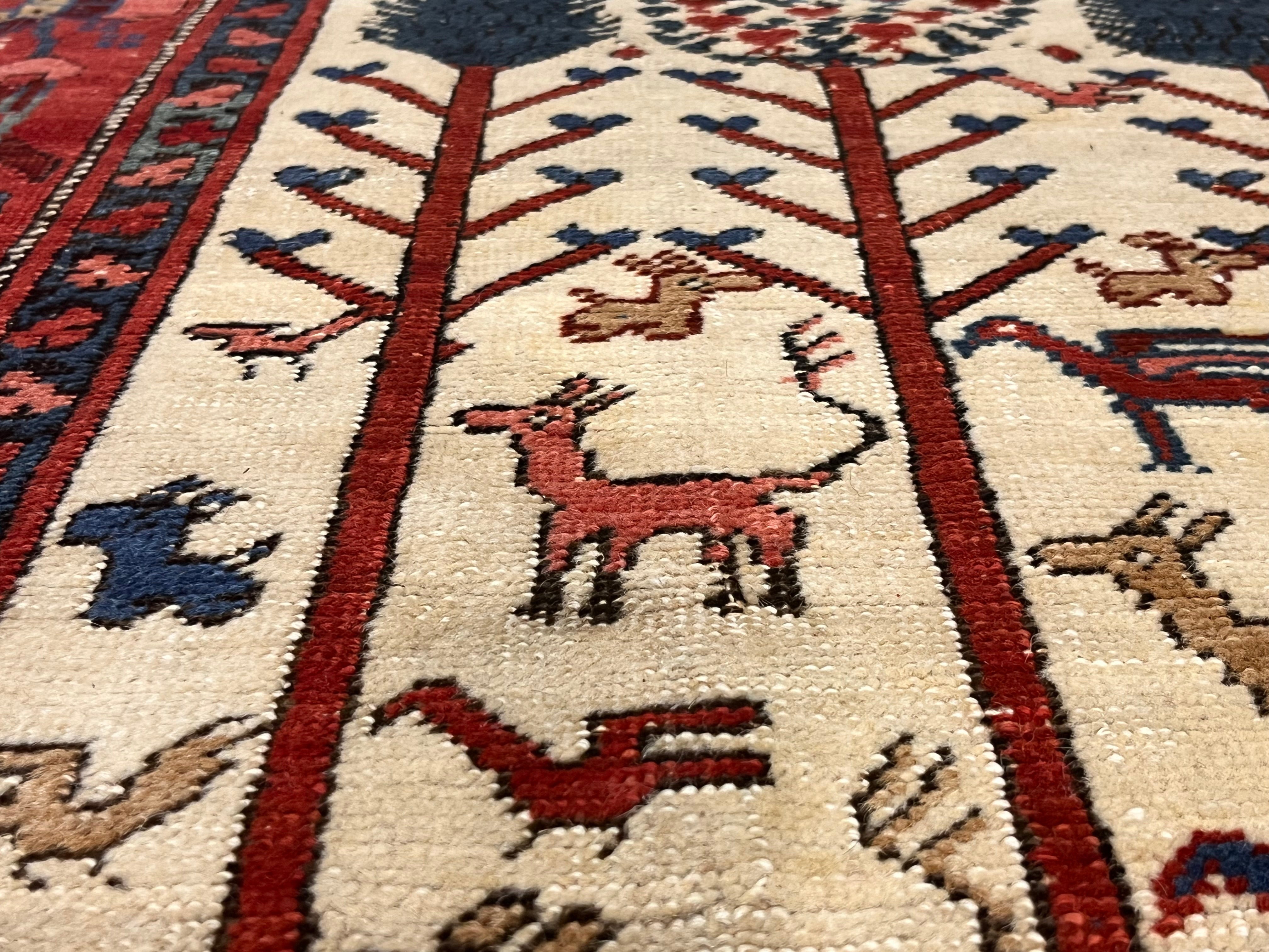 Fine Antique Persian Bakhshayesh Rug 5' 9" x 8' 7"