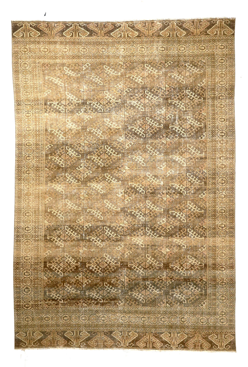 Antique  Yamoud Rug 7'1