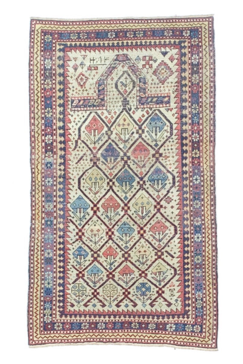 Antique Caucasian Shirvan Daghastan Rug 2'9" x 4' 10''