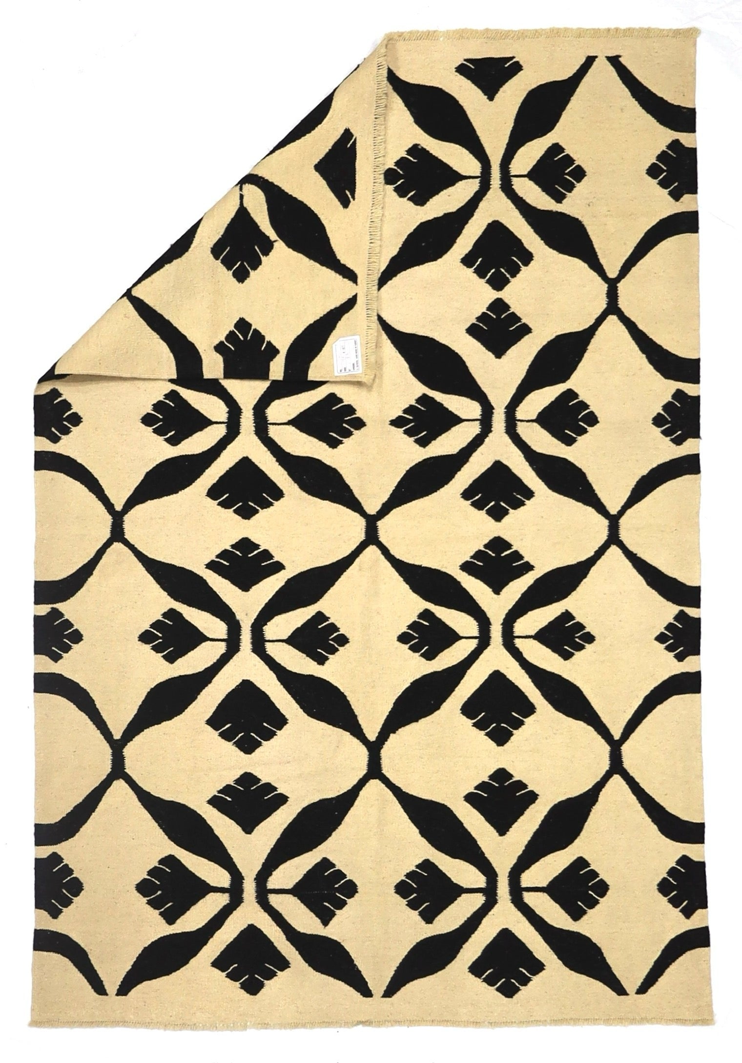 Fine Vintage European Kilim Rug 4'1" x 6' 0"