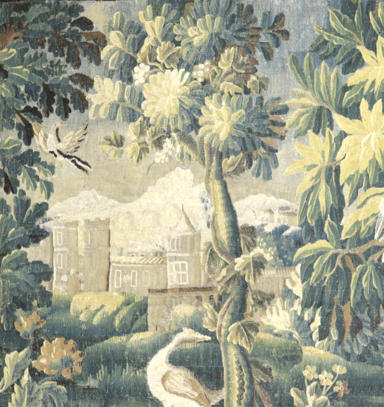 Fine Antique Tapestry, 18th Century French Verdure 8' 6'' x 11' 2''