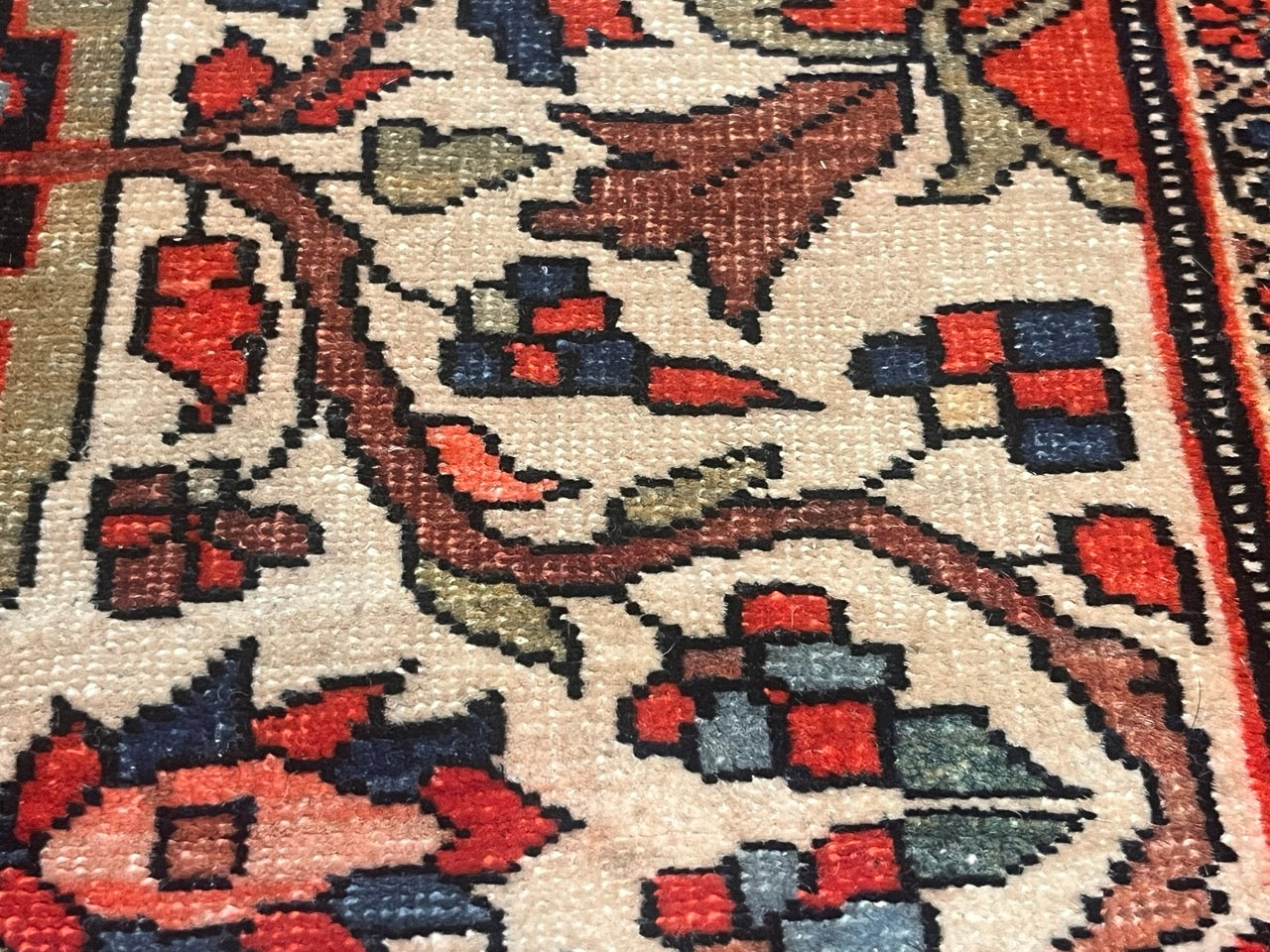 Antique  Farahan Sarouk Rug 3'5" x 4' 10"