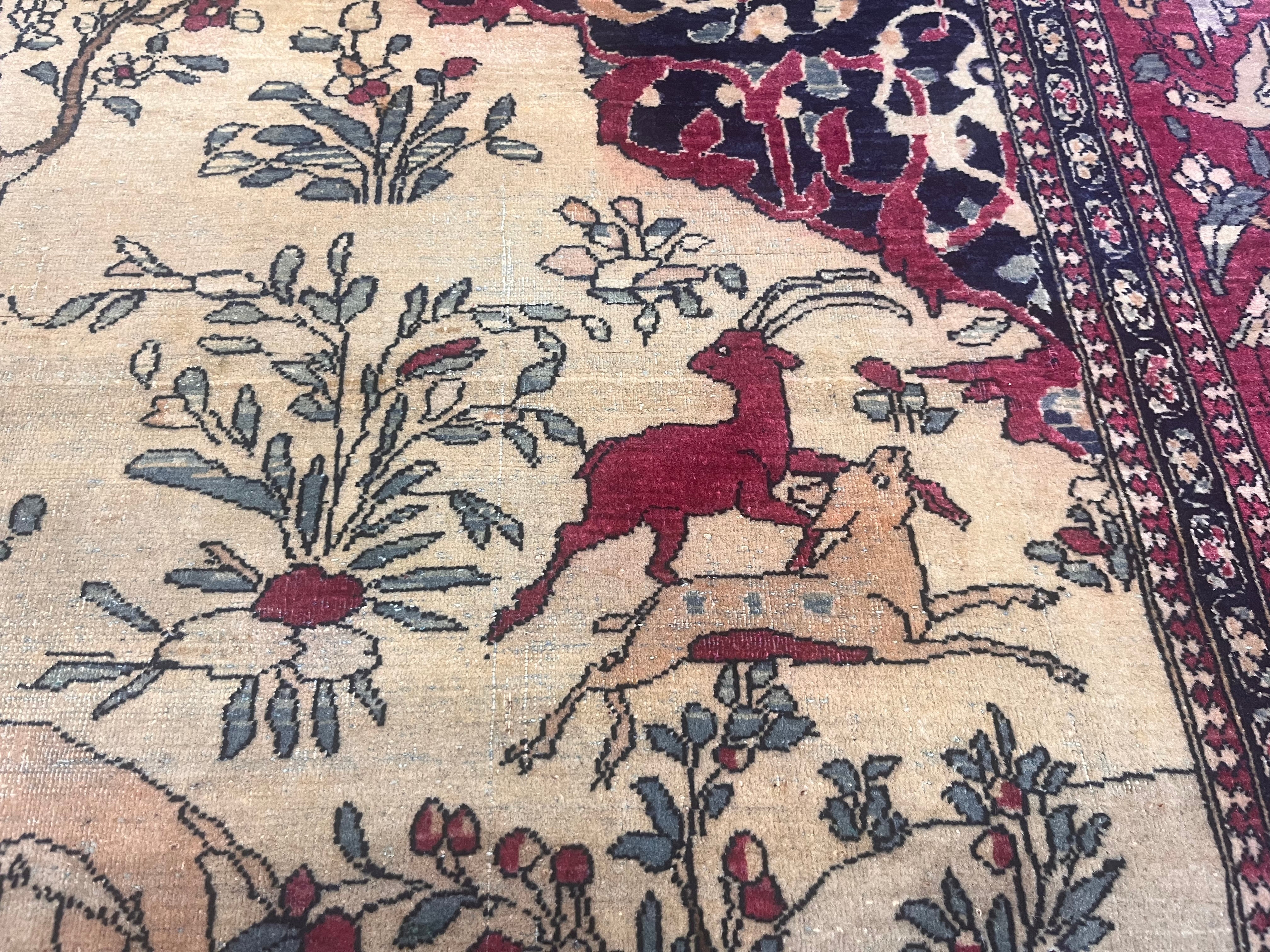 Fine Antique  Tehran Rug 4' 8" x 7' 1"