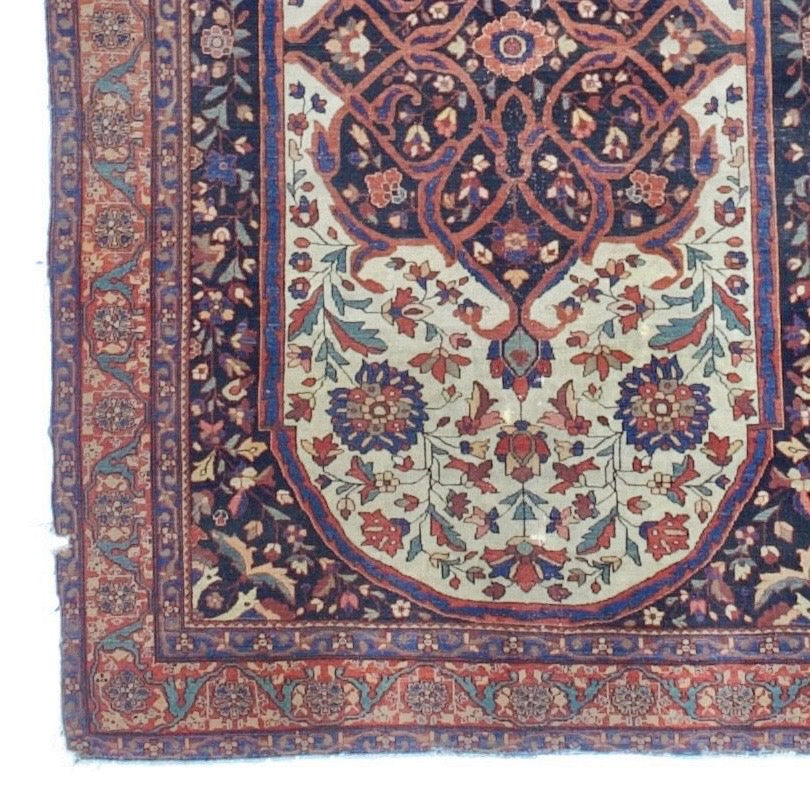 Antique  Farahan Sarouk Rug 4' 2" x 6' 6"