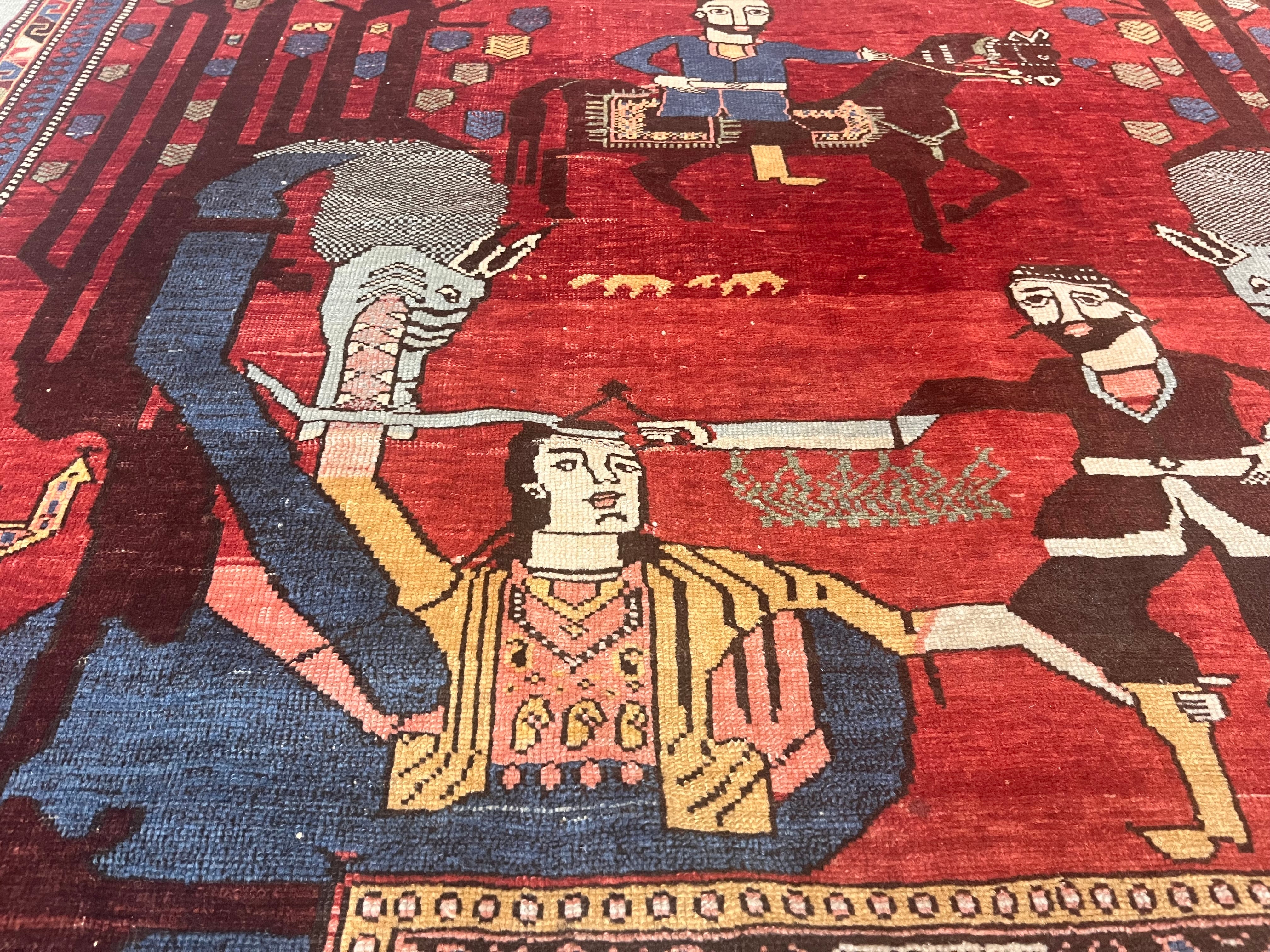 Fine Antique Caucasian Shirvan unusual pictorial design Rug 4'11" x 5' 7"