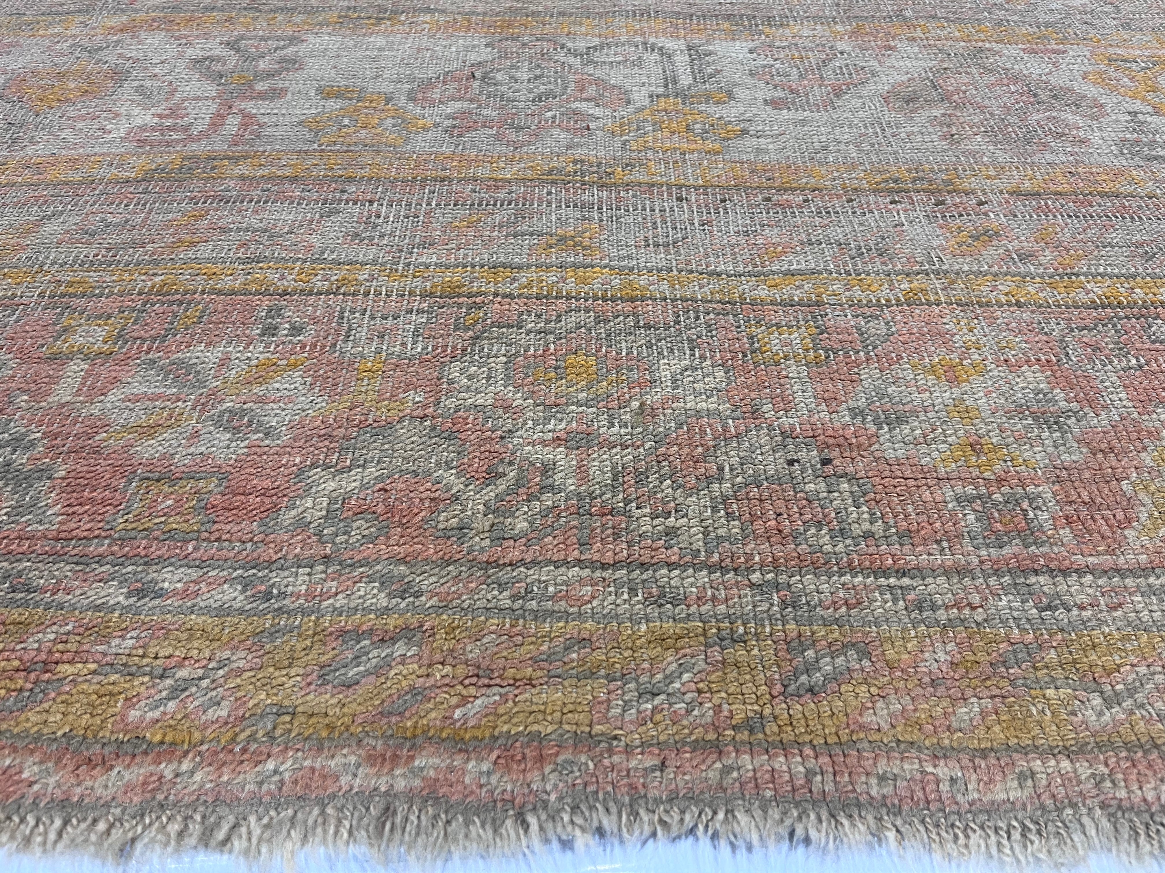 Fine Antique Oushak Rug 8' 8'' x 12' 0"