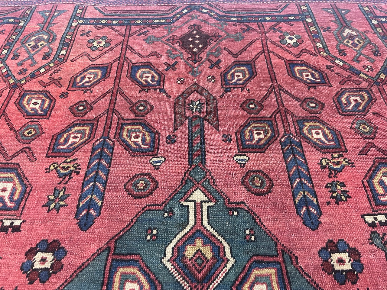 Fine Antique  Bakhshayesh Tribal Wool Rug 5'6" x 7'7"