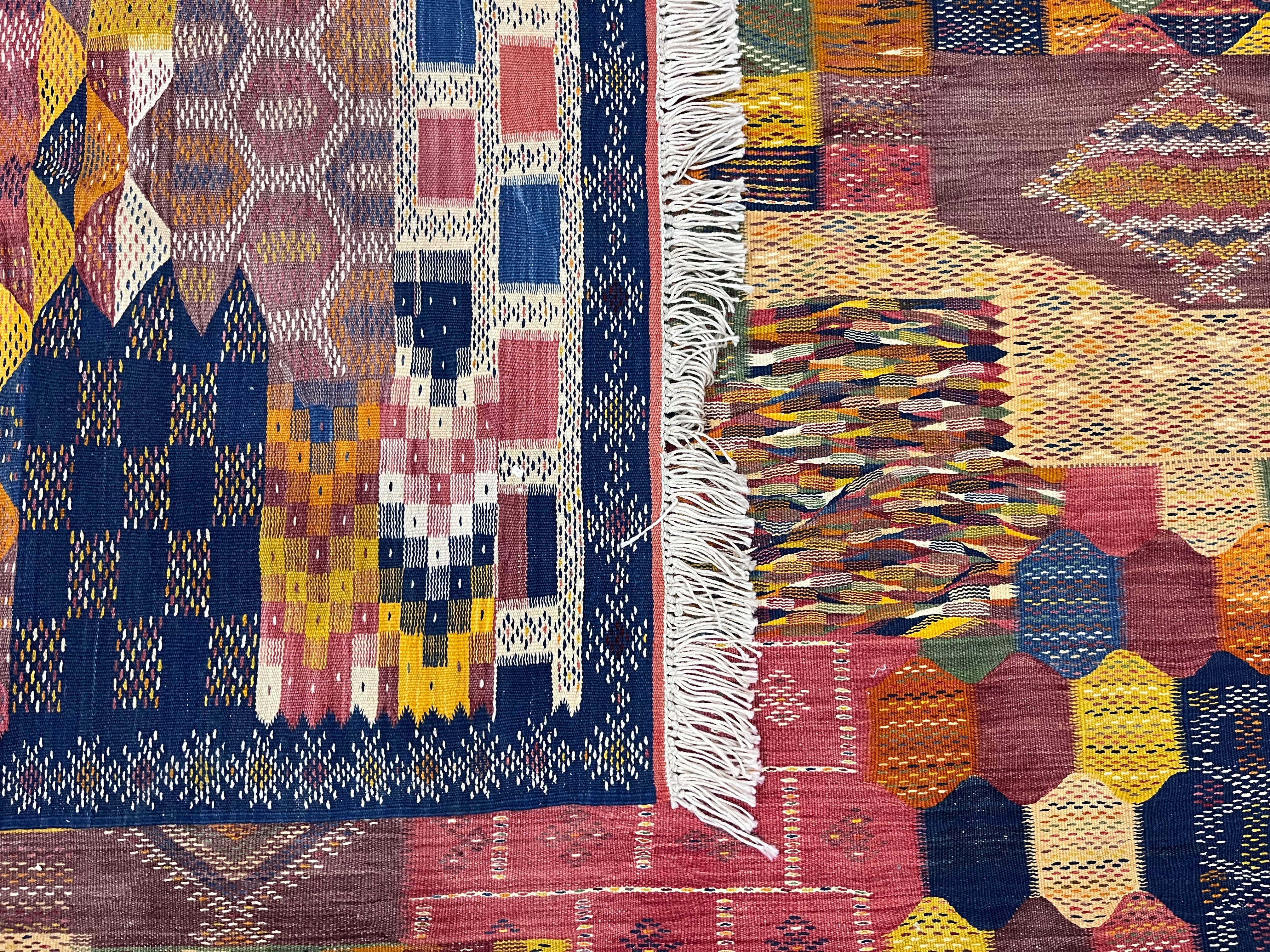Fine Vintage Moroccan Wool Rug 6' 6'' x 10' 0"