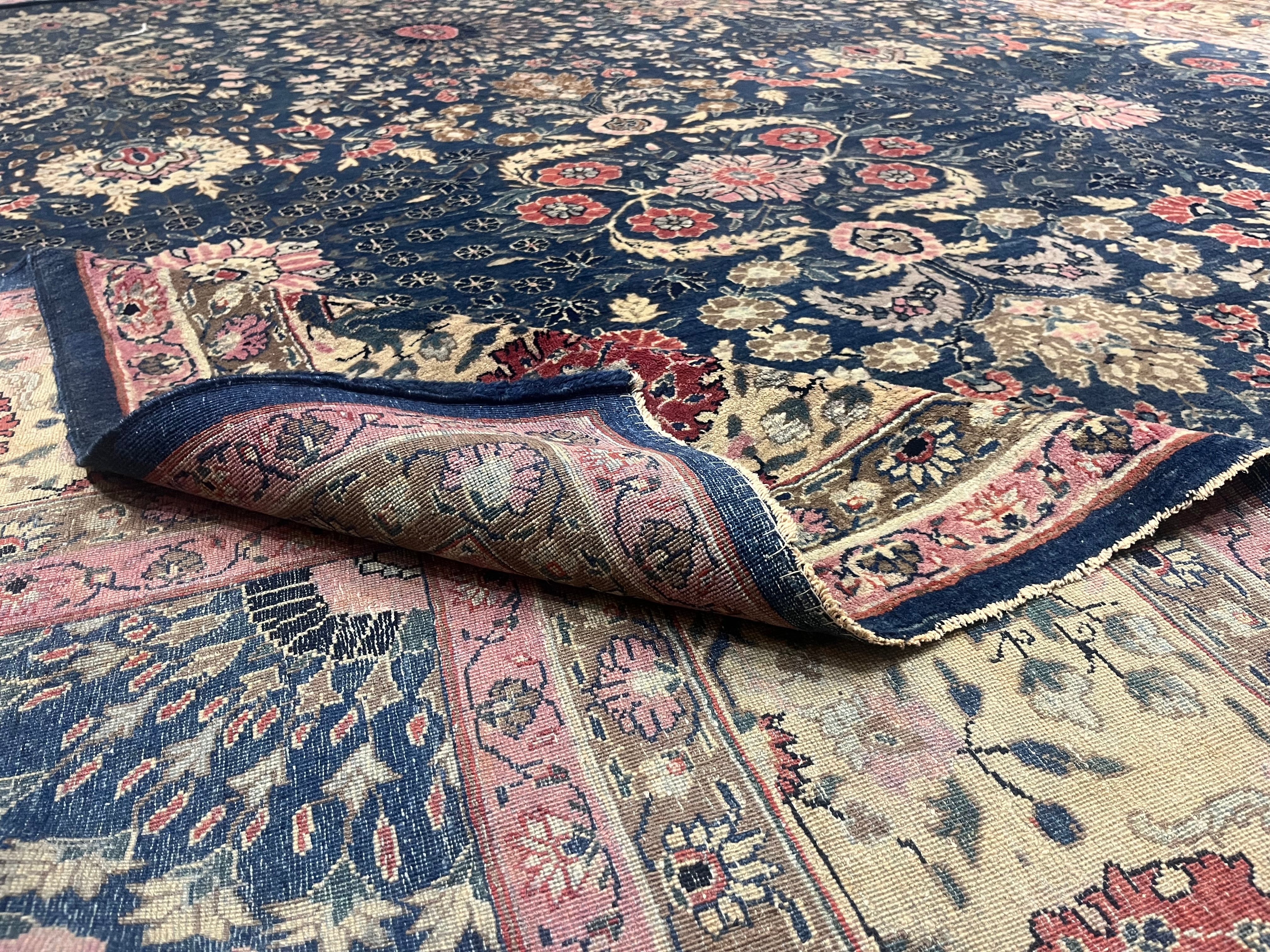 Fine Antique Farahan Sarouk Rug 11' 0" x 16' 5''