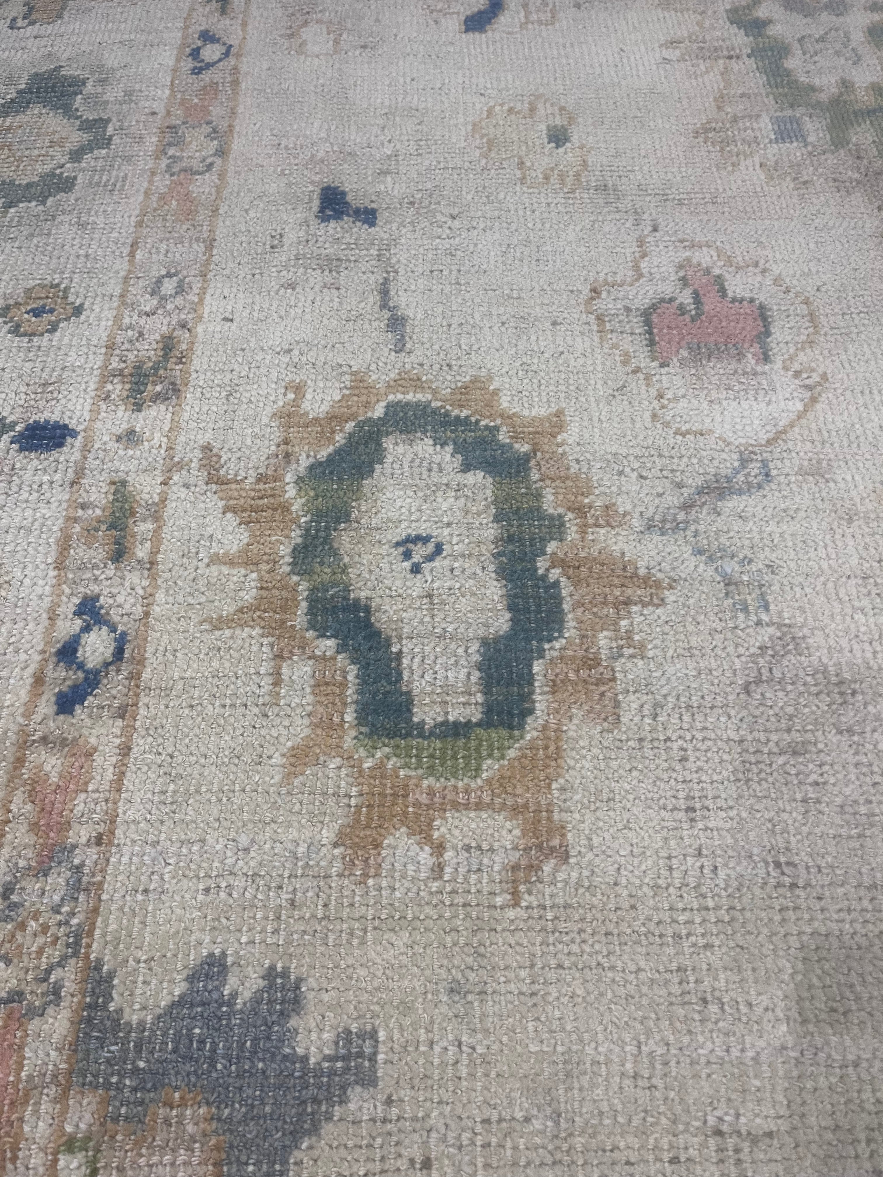 Fine Vintage Moroccan Wool Rug 6'1" x 9' 10''