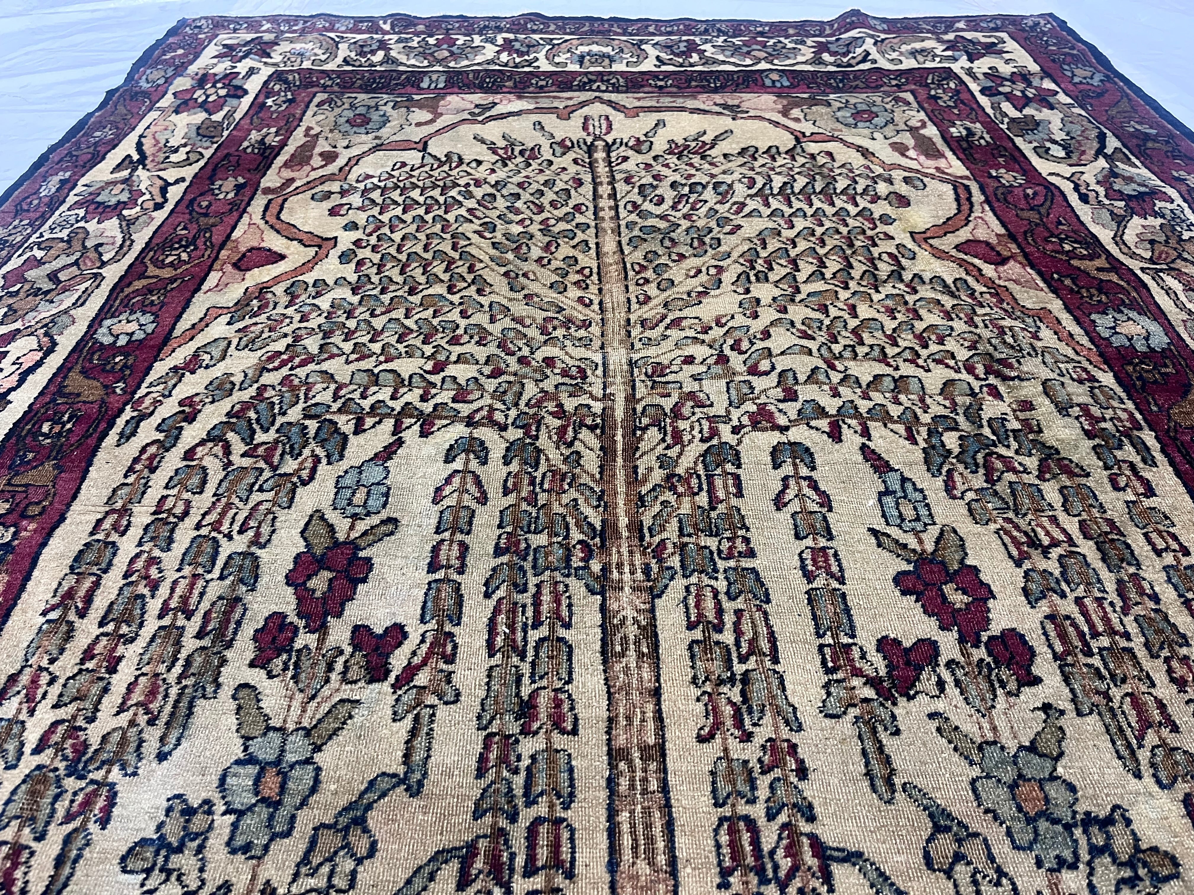 Fine Antique Persian Lavar Kerman Rug 4'1" x 6' 8"