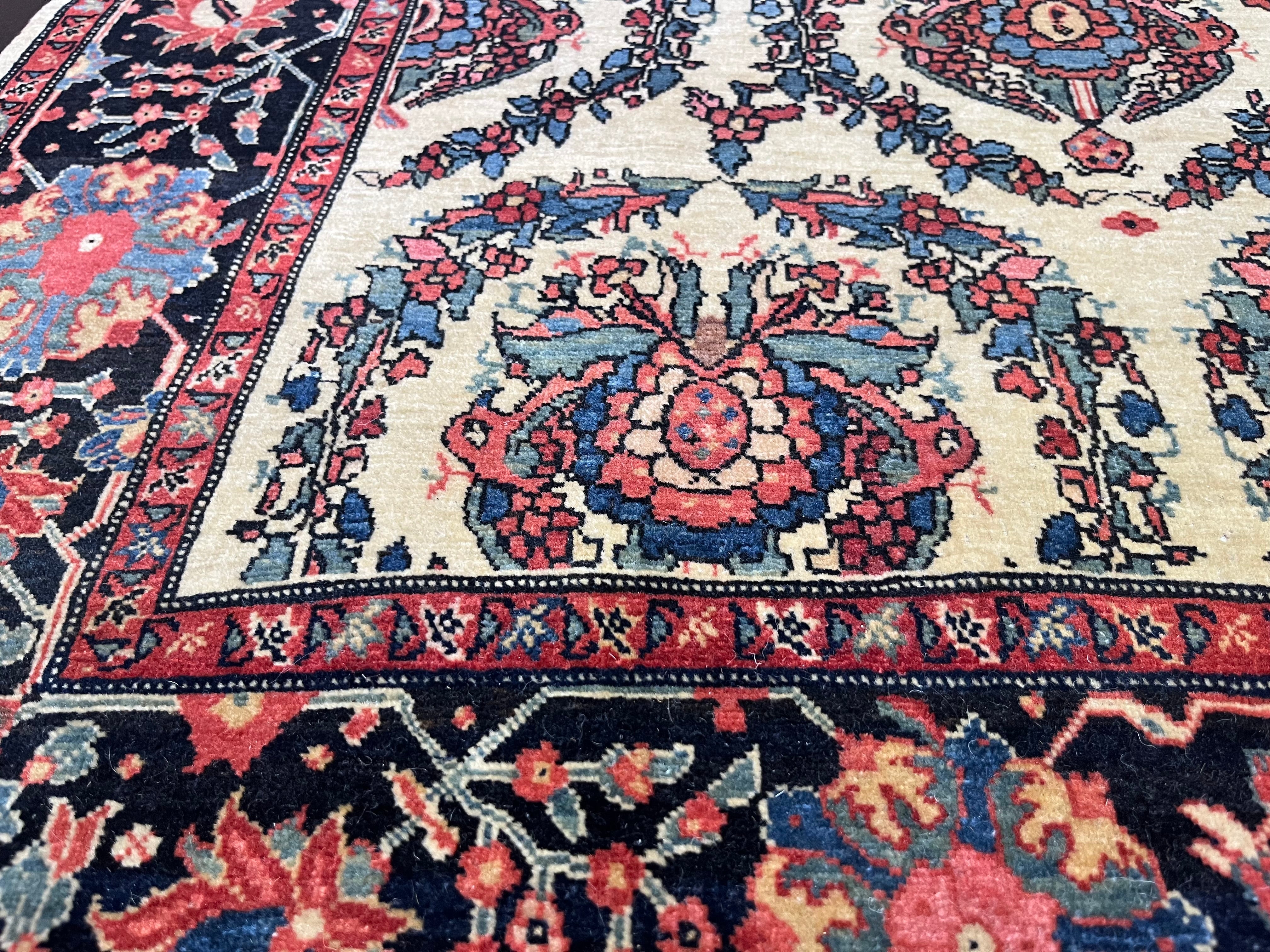 Antique Farahan 4' 3" x 6' 6"
