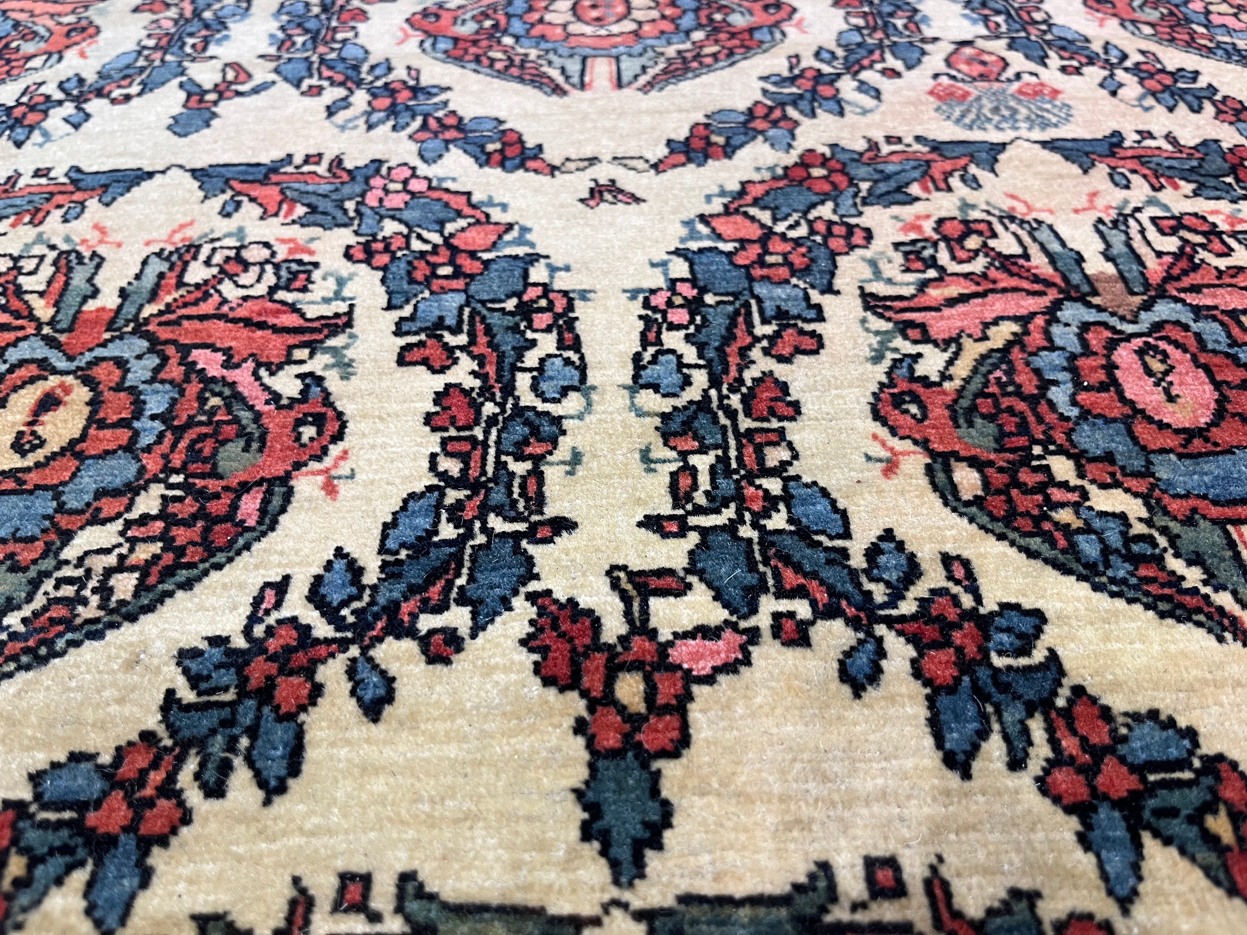 Antique Farahan 4' 3" x 6' 6"