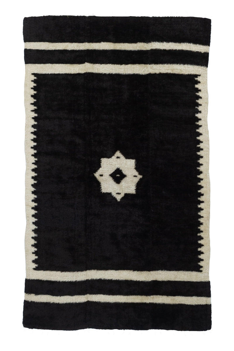Fine Vintage Moroccan Wool Rug 3'10