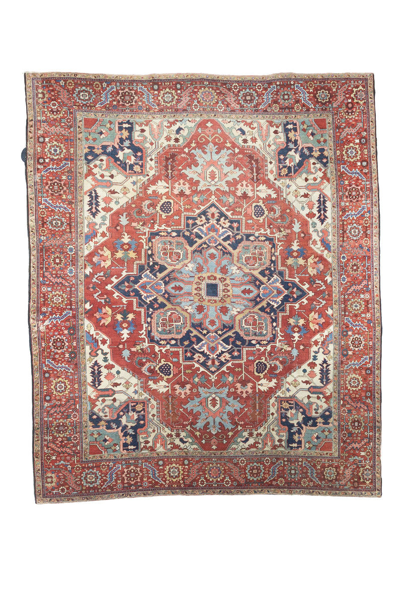 Fine Antique  Serapi 9' 6