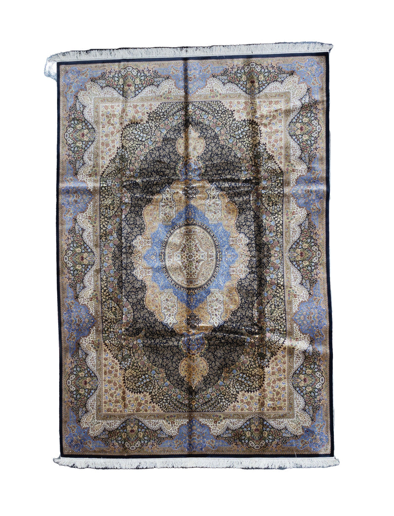 Design Silk Rug 6' 4