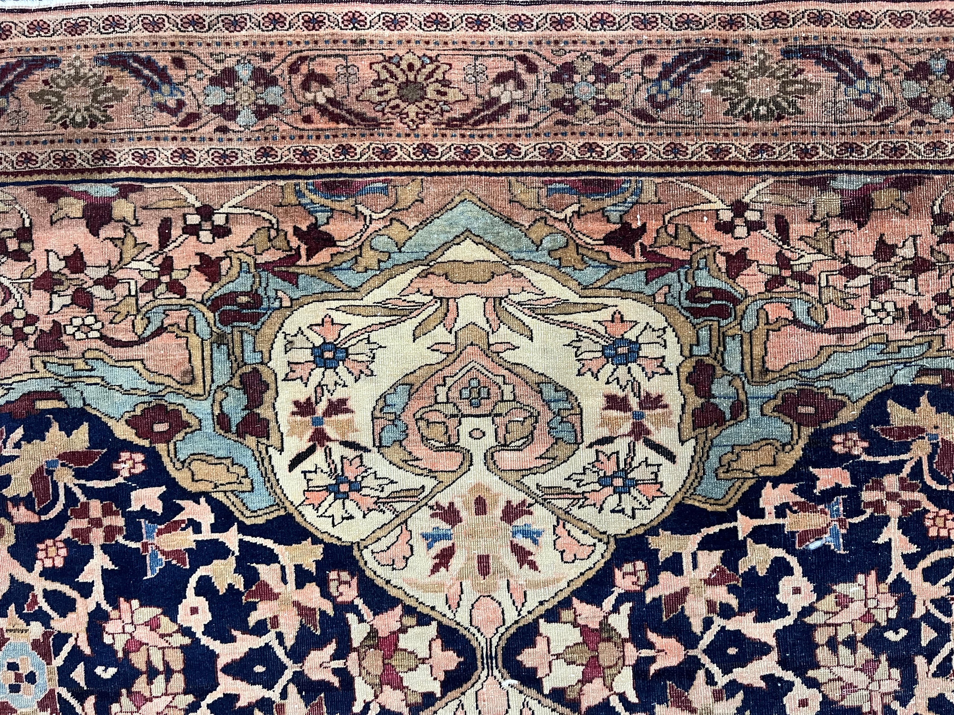 Fine Antique Farahan Sarouk Wool Rug 4'3" x 6' 7"