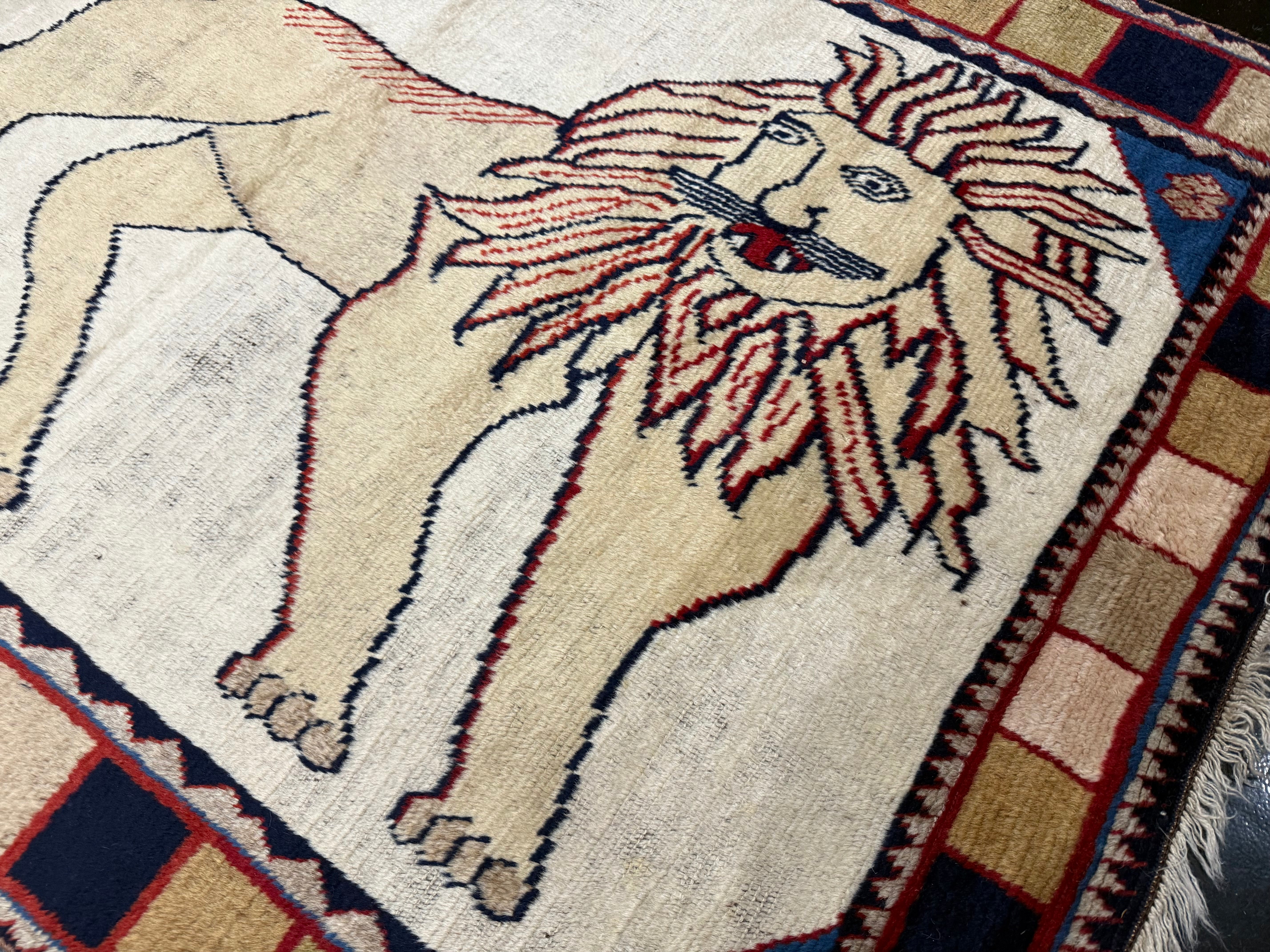 Fine Antique Persian Gabbeh Wool Rug 3'10" x 5' 5''