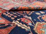Fine Antique Heriz Serapi Rug 8' 2'' x 10' 4''